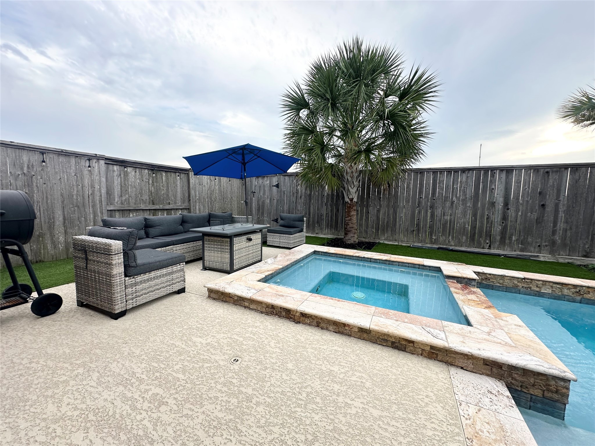17815 Gables Bend Drive Property Photo 15
