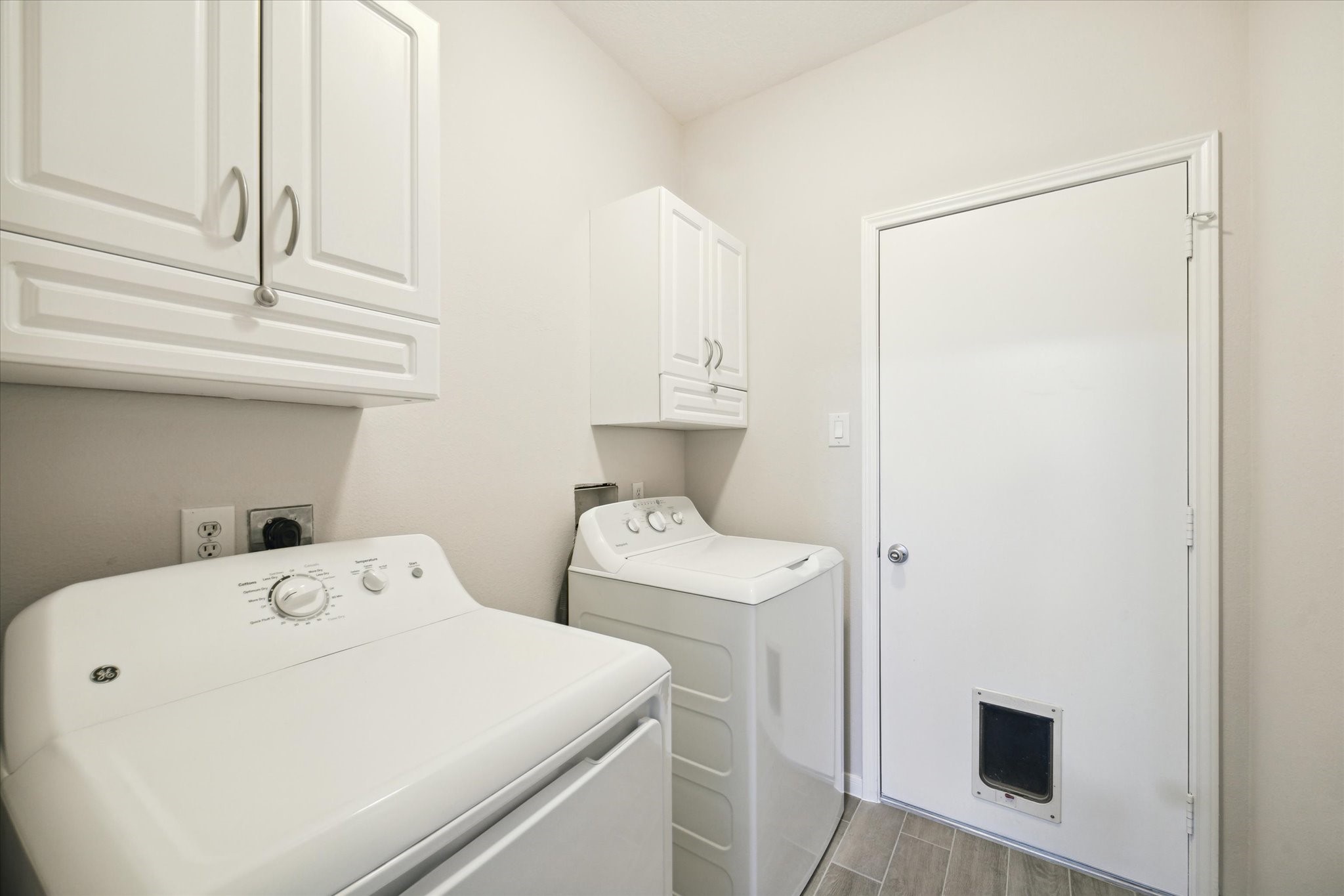 22035 Holly Branch Drive Property Photo 9