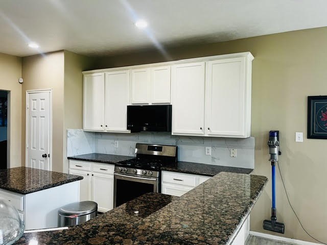 20523 Naples Terrace Lane Property Photo 7