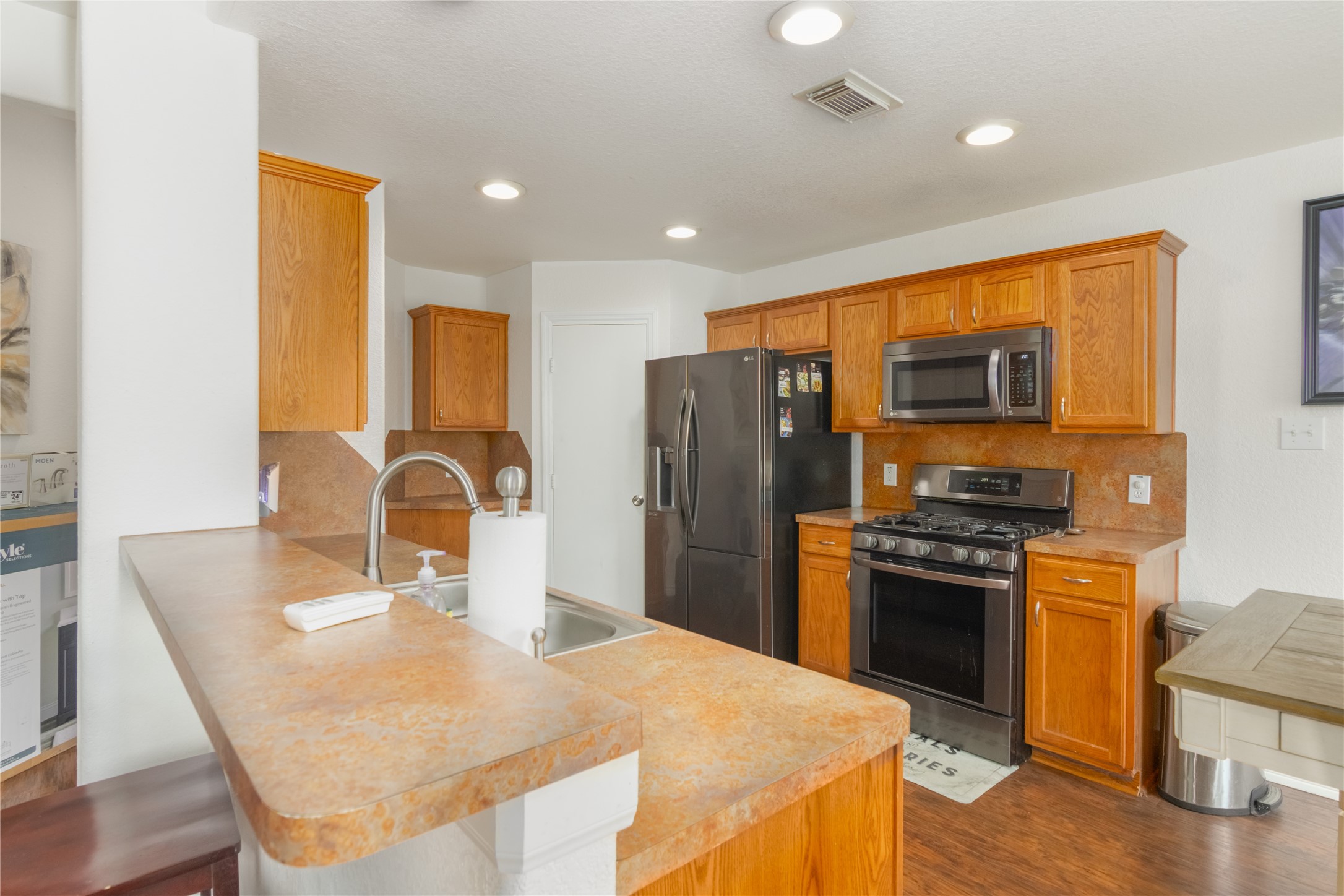 5707 Mason Oaks Property Photo 11