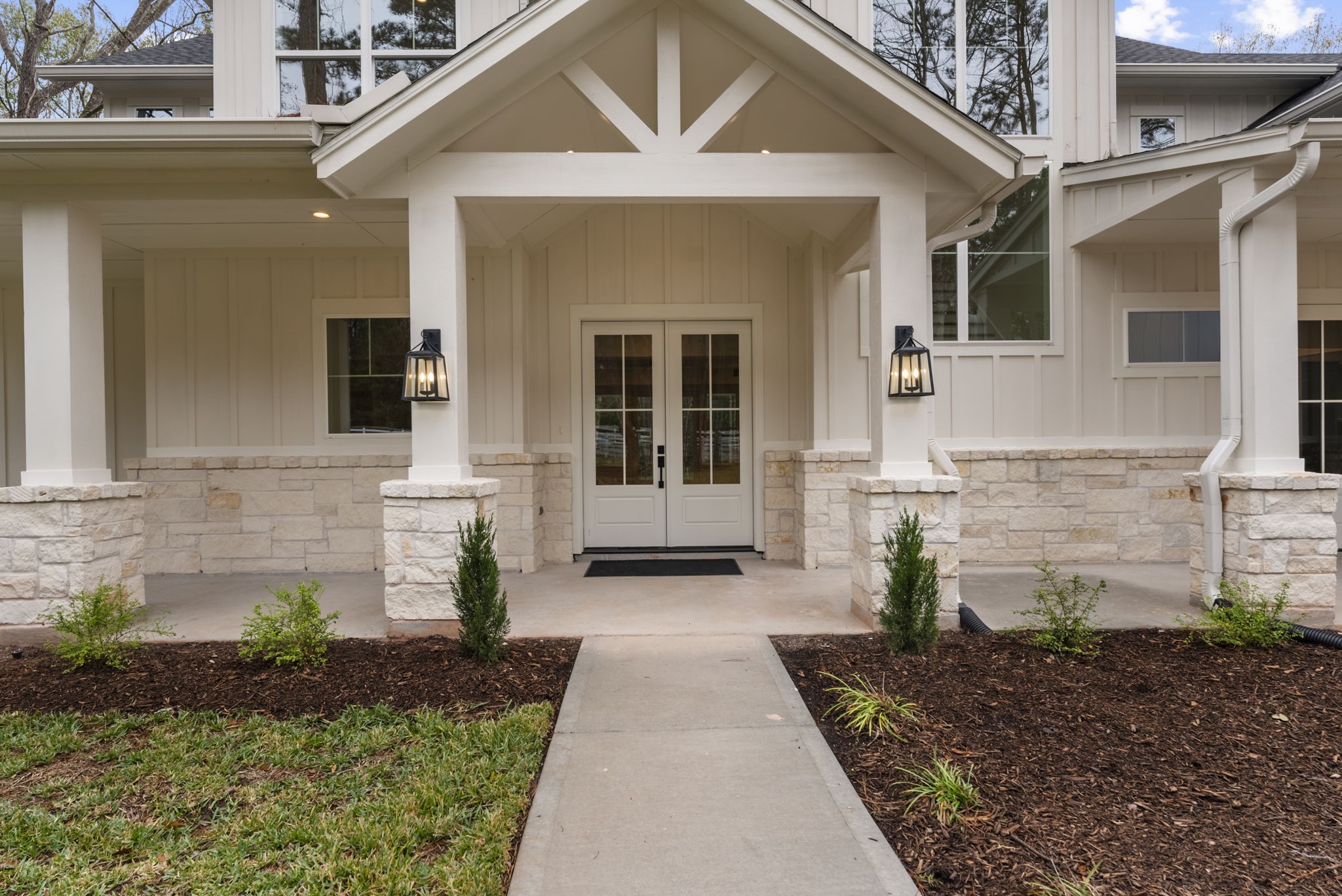 12111 Oak Haven W Property Photo 3
