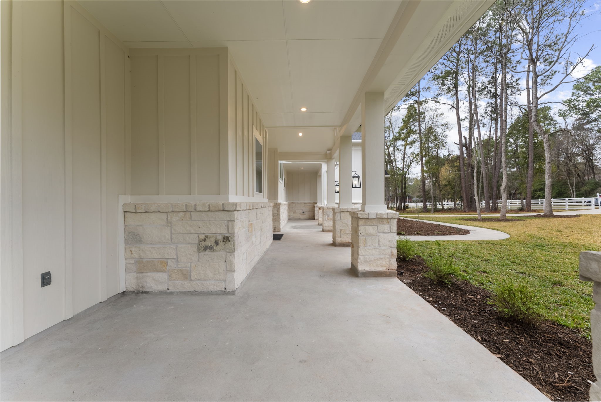 12111 Oak Haven W Property Photo 4