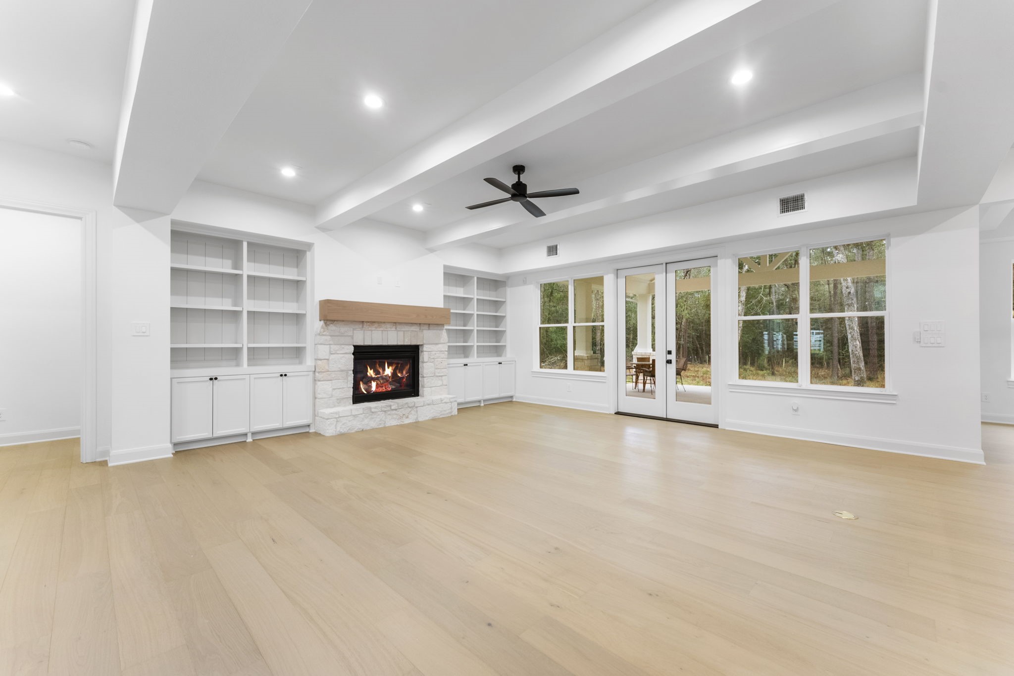 12111 Oak Haven W Property Photo 7