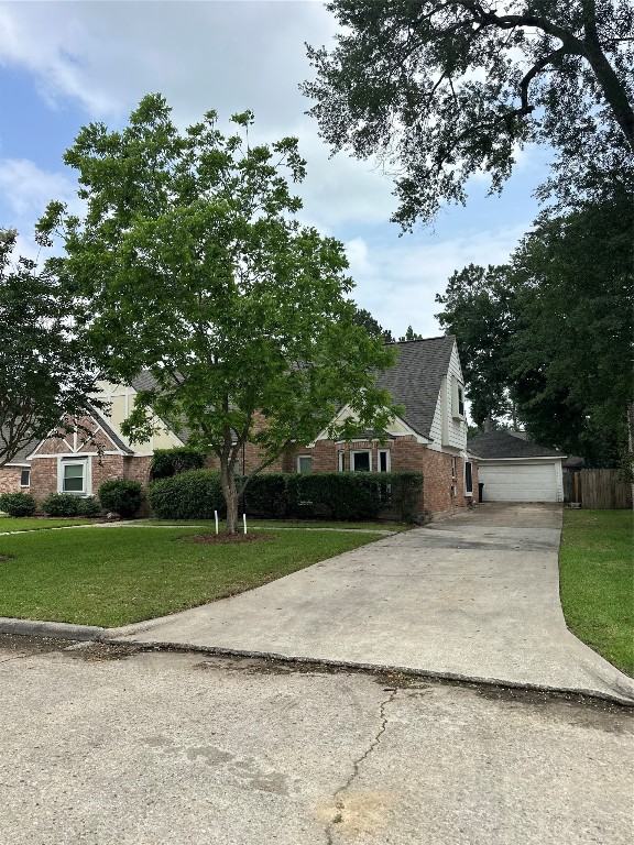 3411 Stoney Oak Drive Property Photo 3