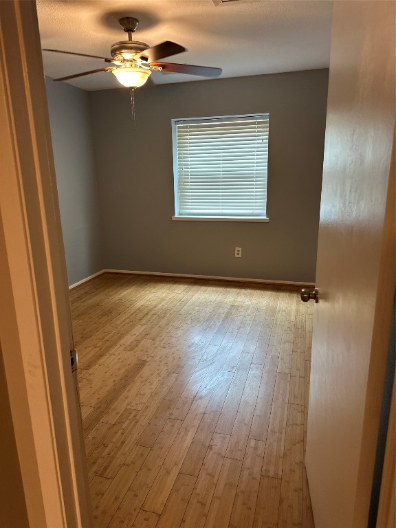 3411 Stoney Oak Drive Property Photo 4