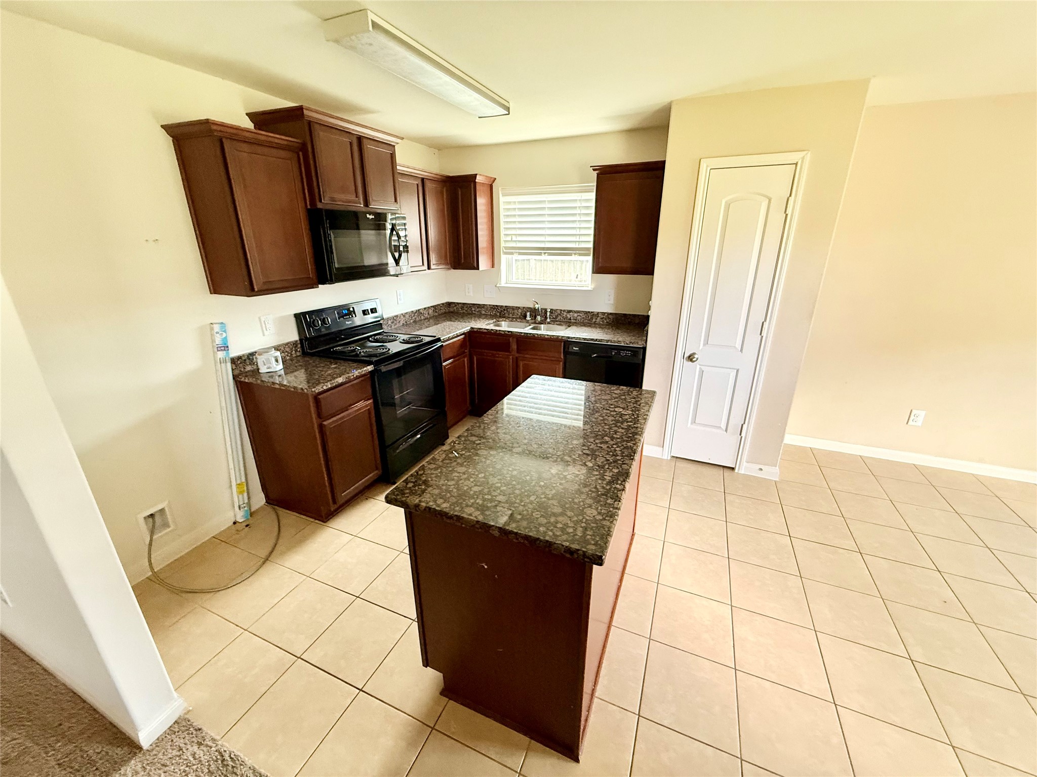 2407 Seabourne Trails Rd Road Property Photo 5