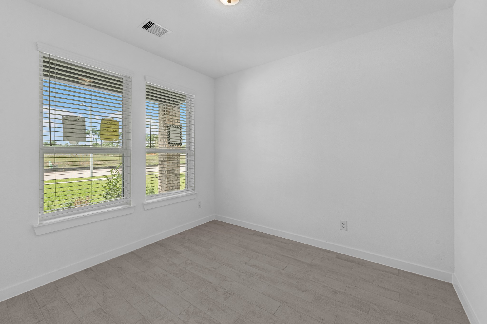 1727 Pecan Woods Lane Property Photo 14