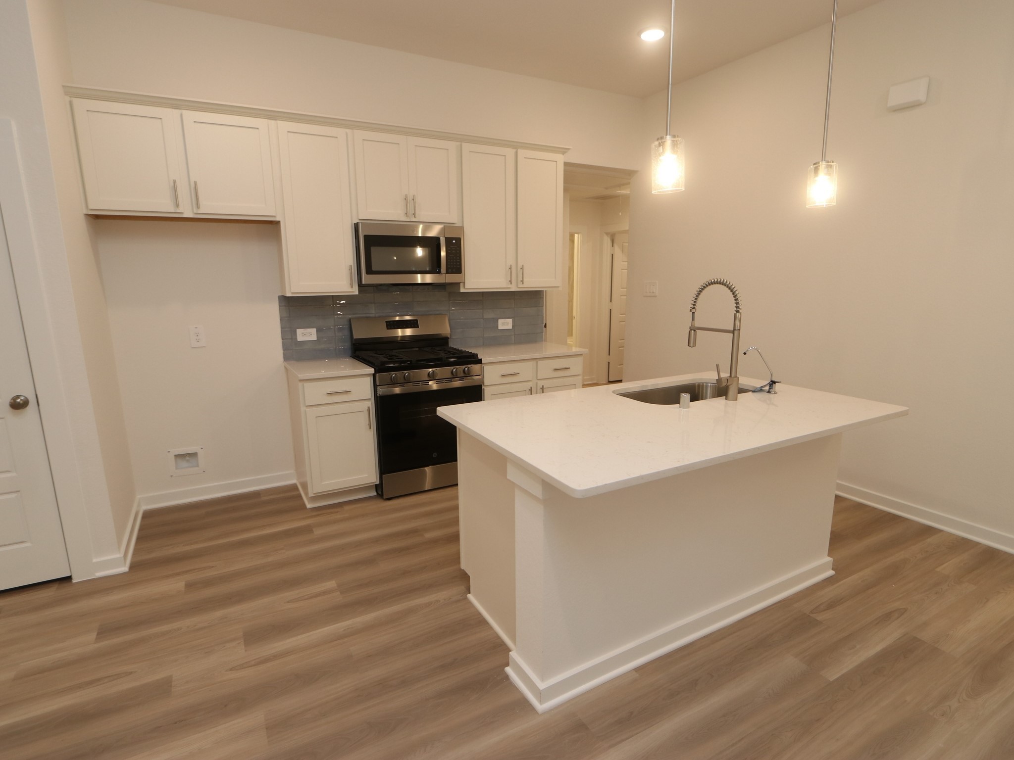 17143 Quaking Aspen Lane Property Photo 2