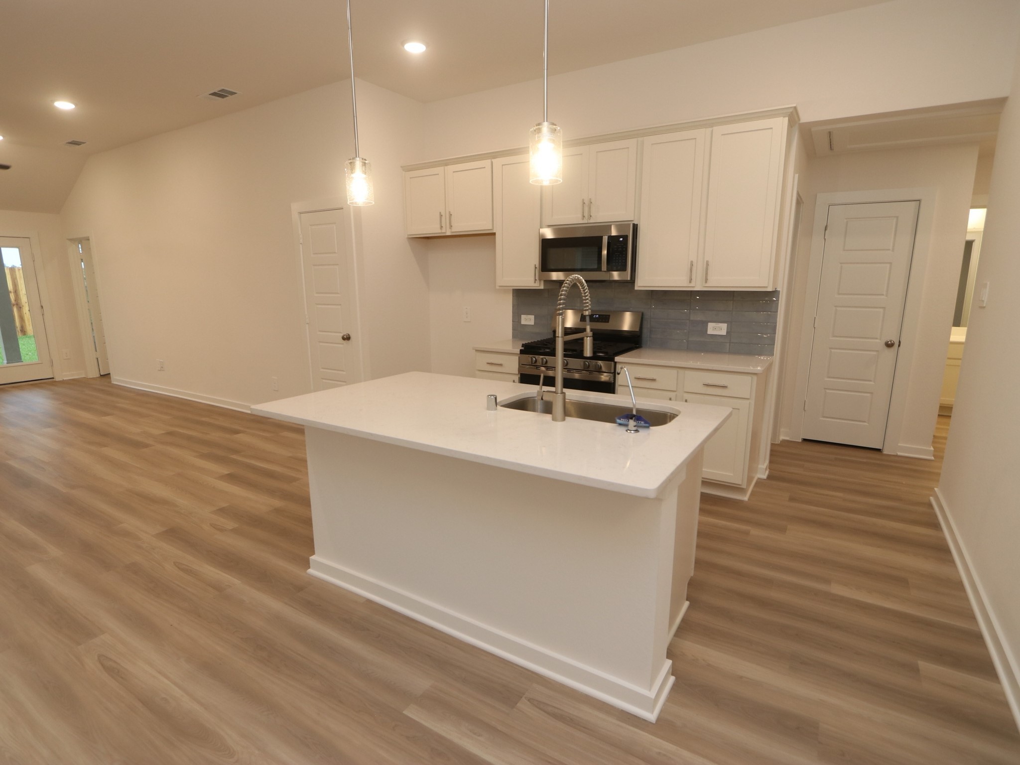 17143 Quaking Aspen Lane Property Photo 10