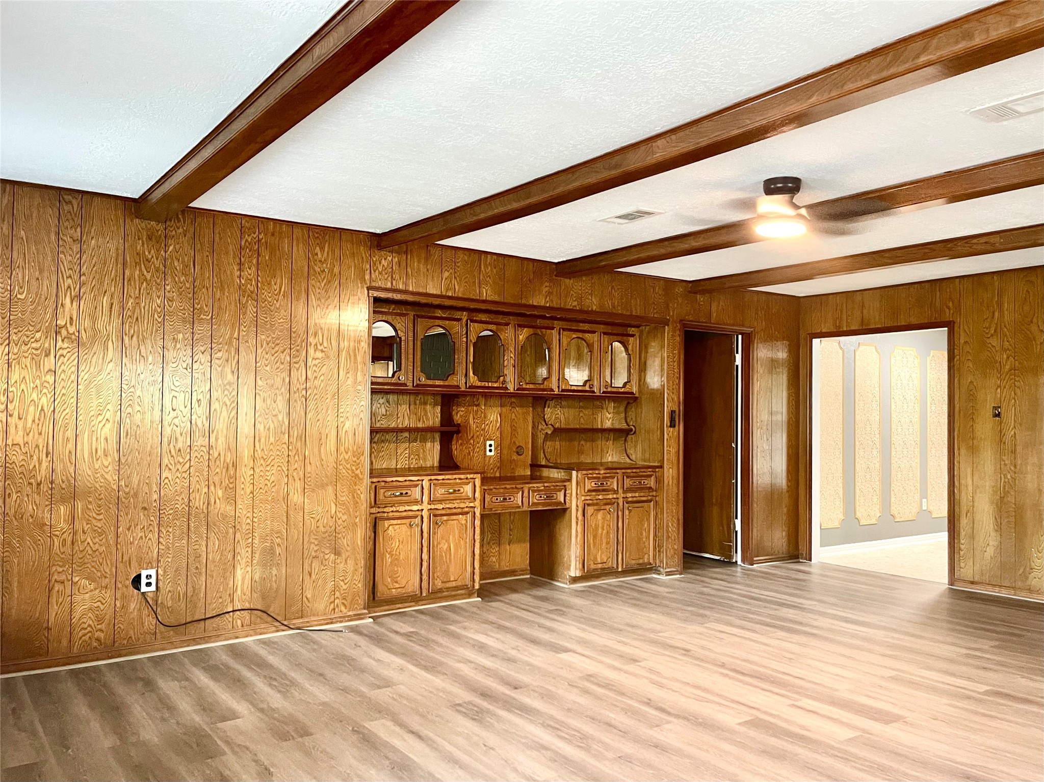 9626 Hearthwood Drive Property Photo 6