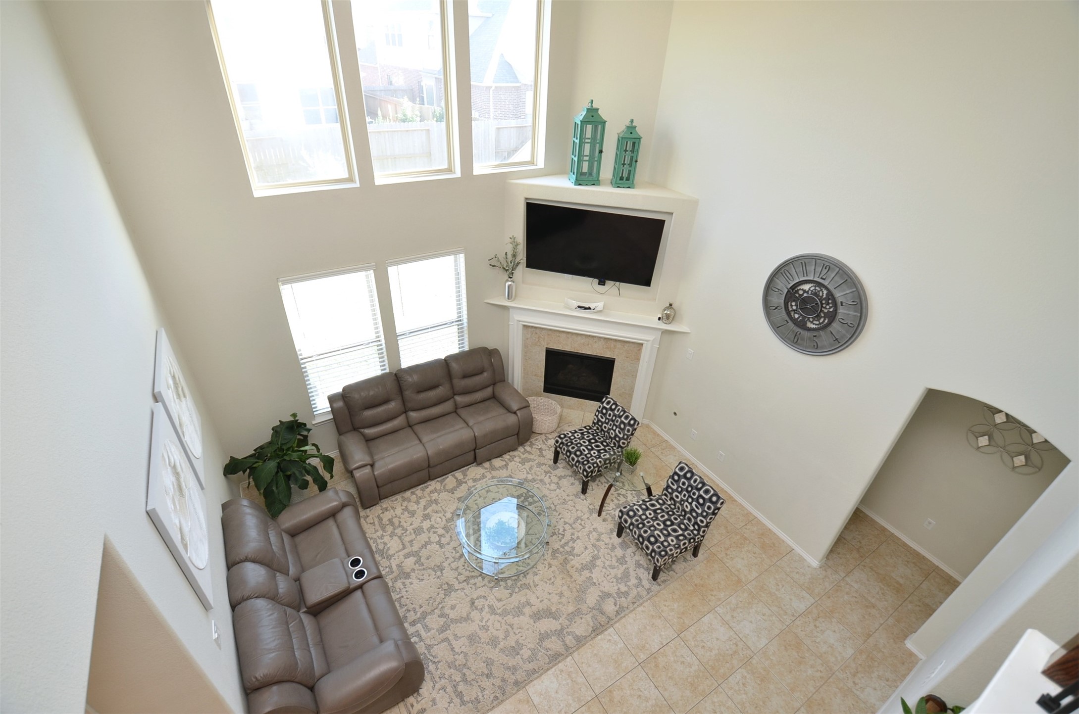 25327 Glenlevan Lane Property Photo 29