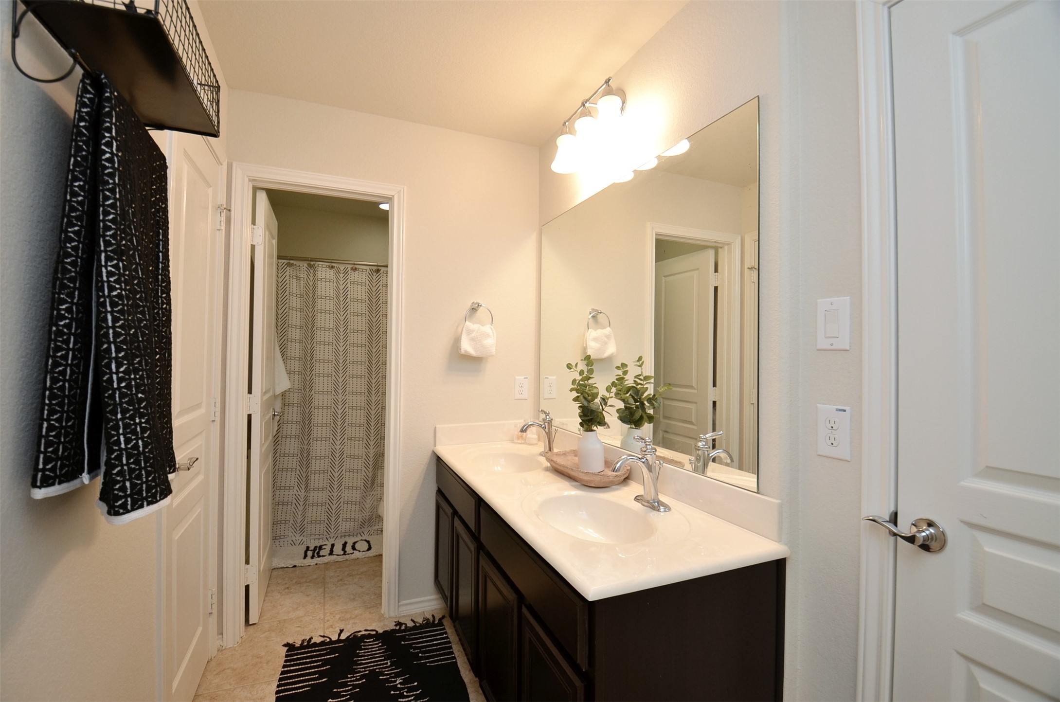 25327 Glenlevan Lane Property Photo 32