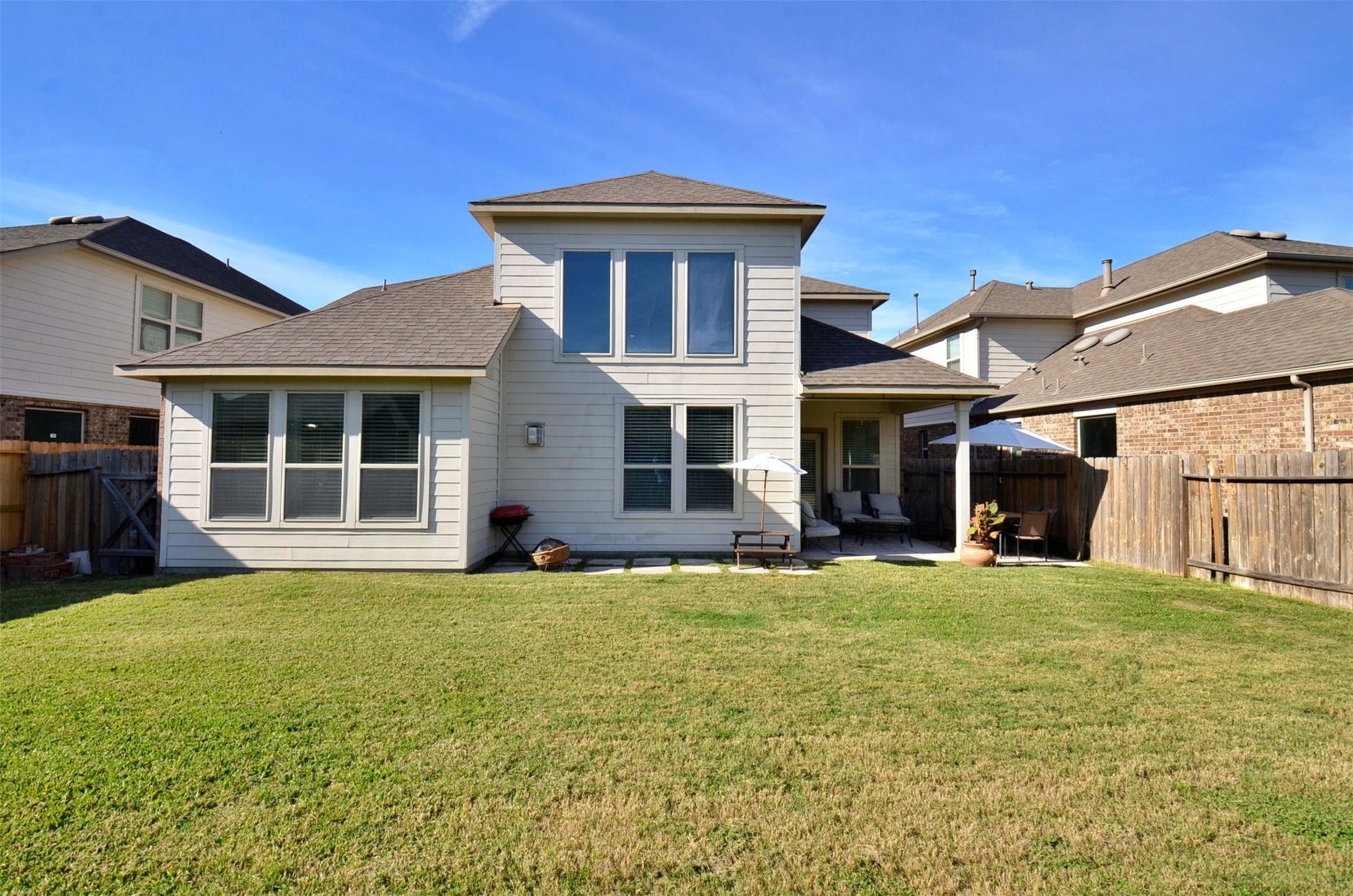 25327 Glenlevan Lane Property Photo 36
