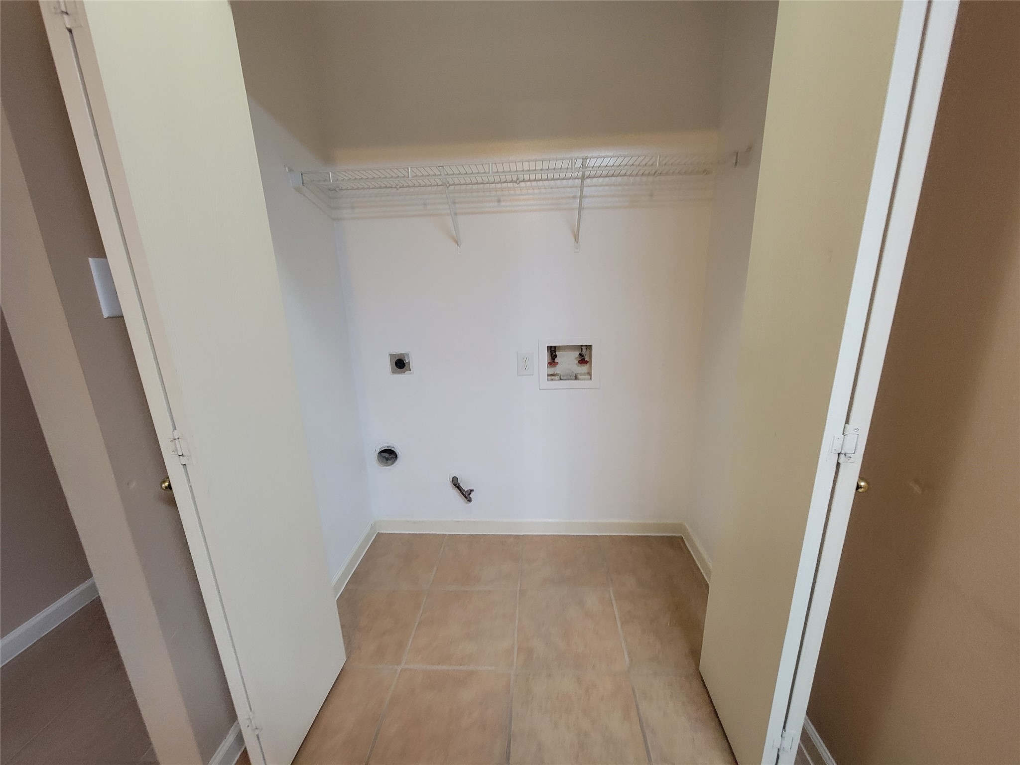 6327 Hayman Drive Property Photo 11