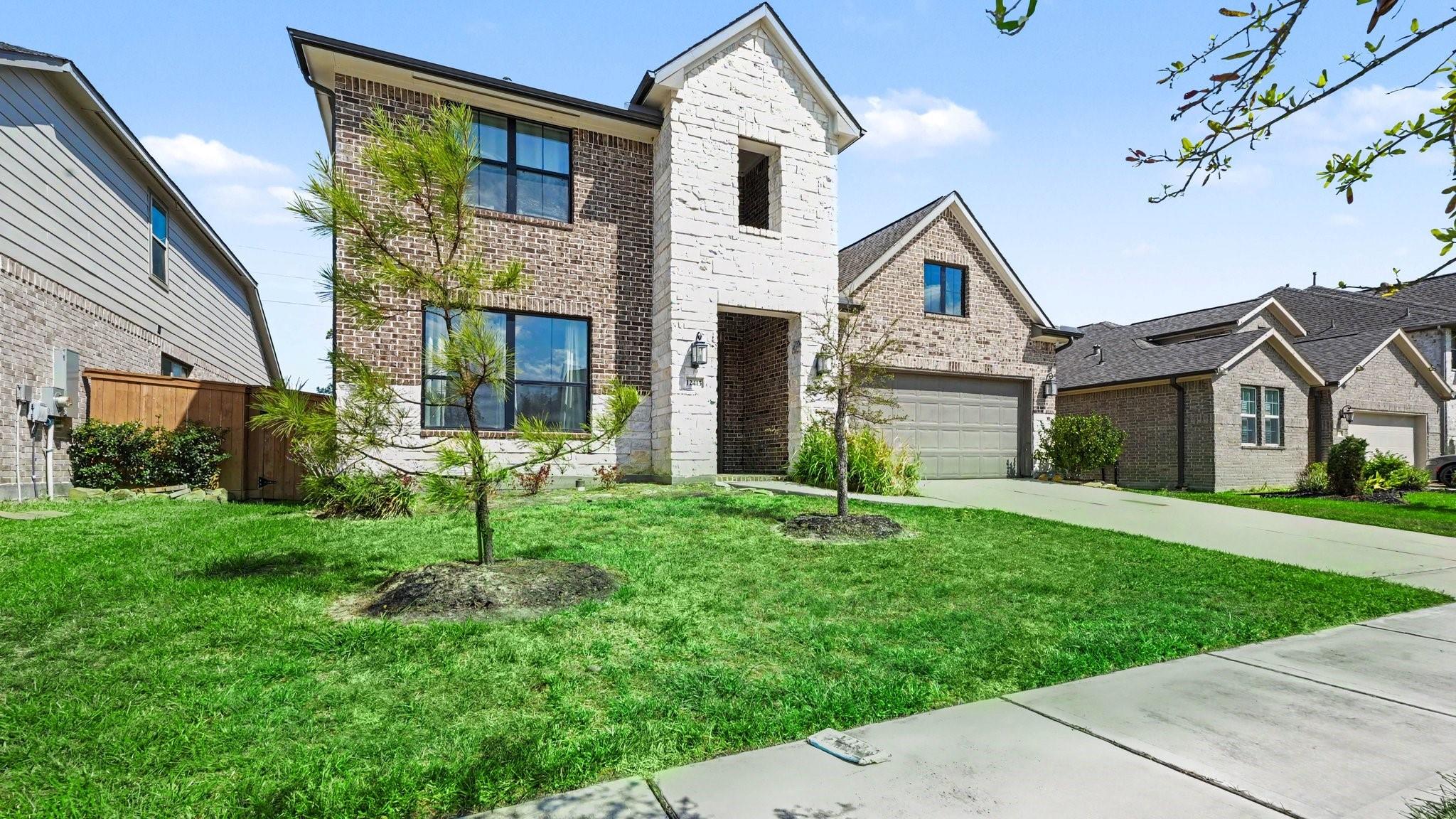 12415 Tullich Run Drive Property Photo 3