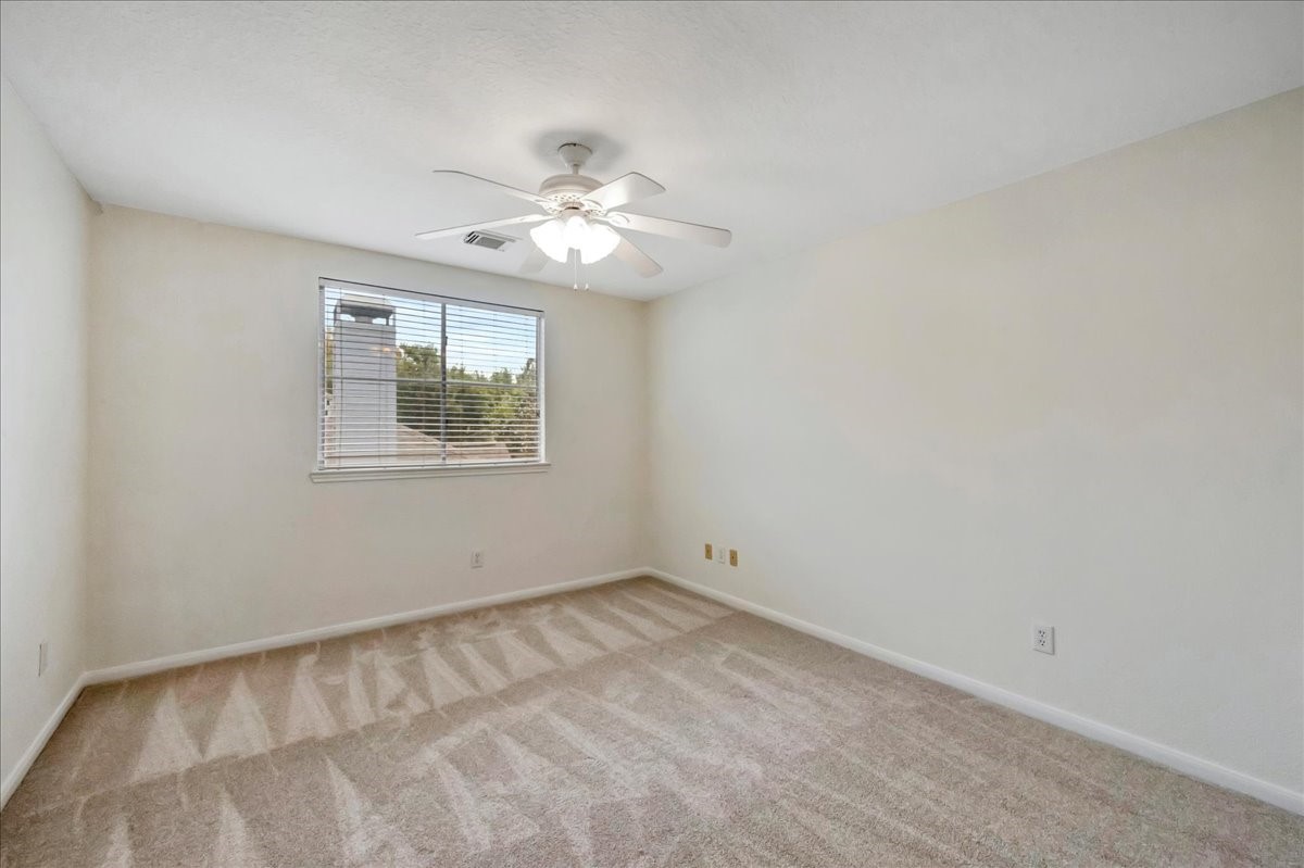 14010 Hazel Ridge Court Property Photo 27