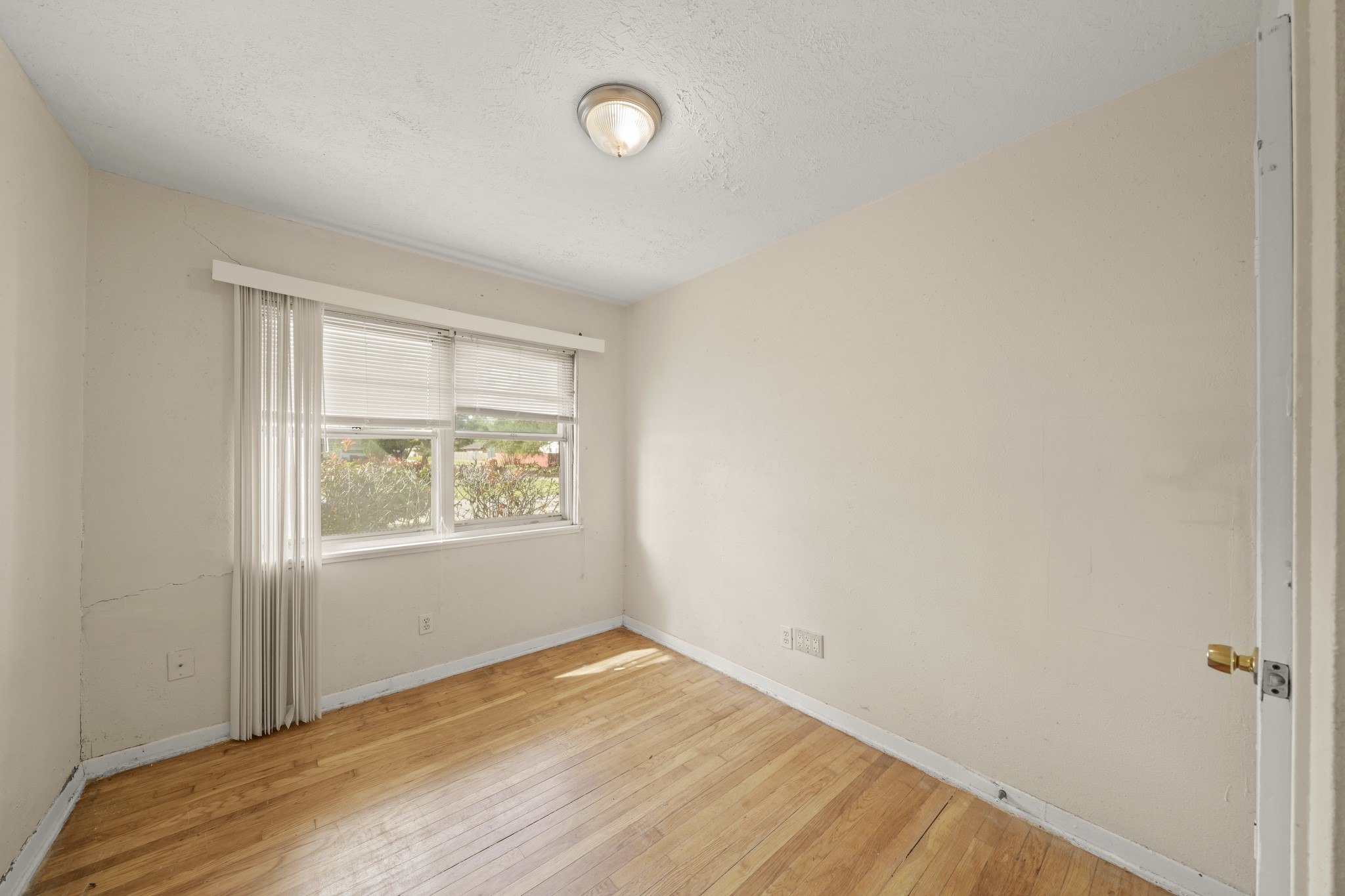 4303 Mowery Road Property Photo 8