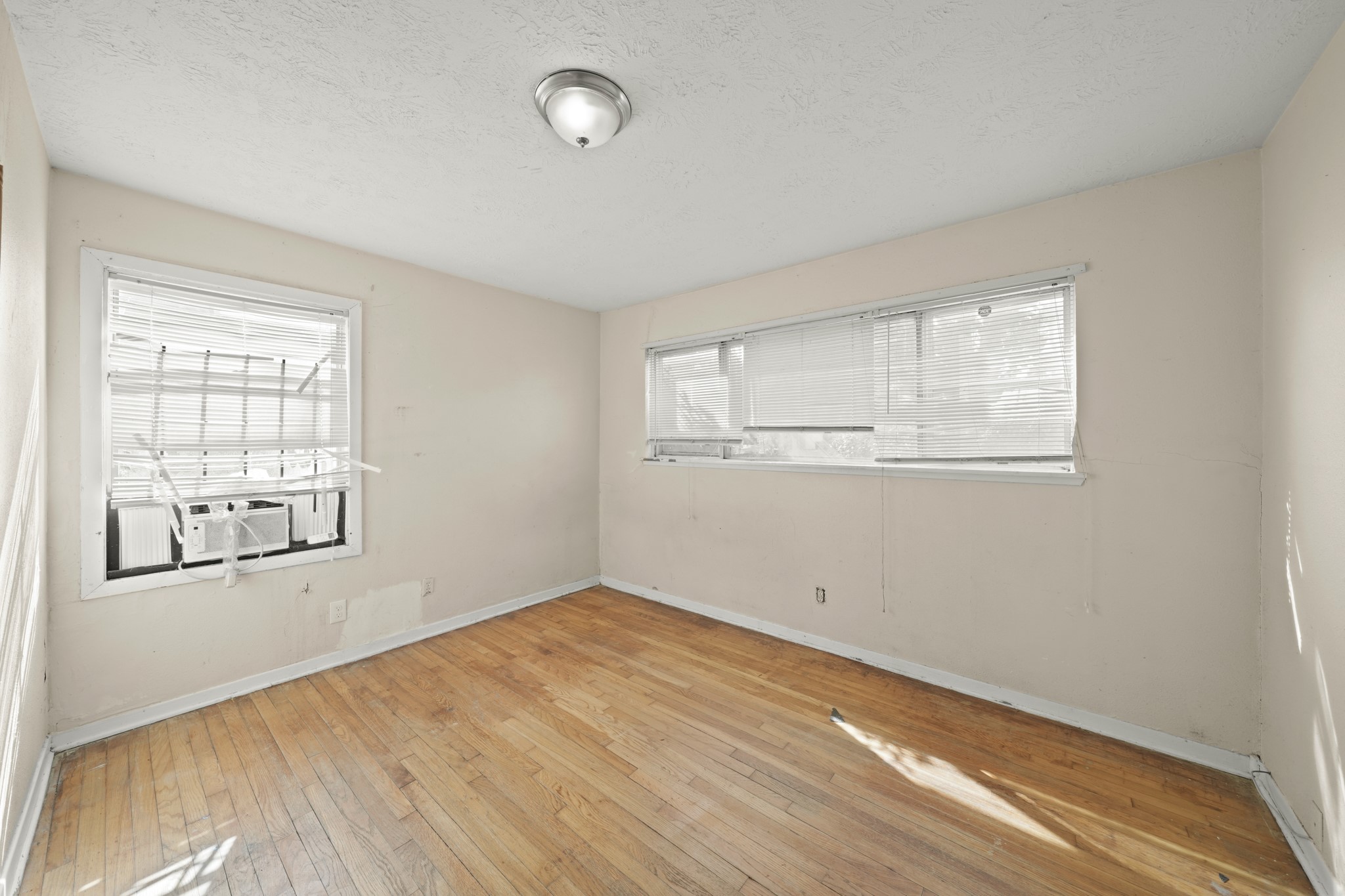 4303 Mowery Road Property Photo 11