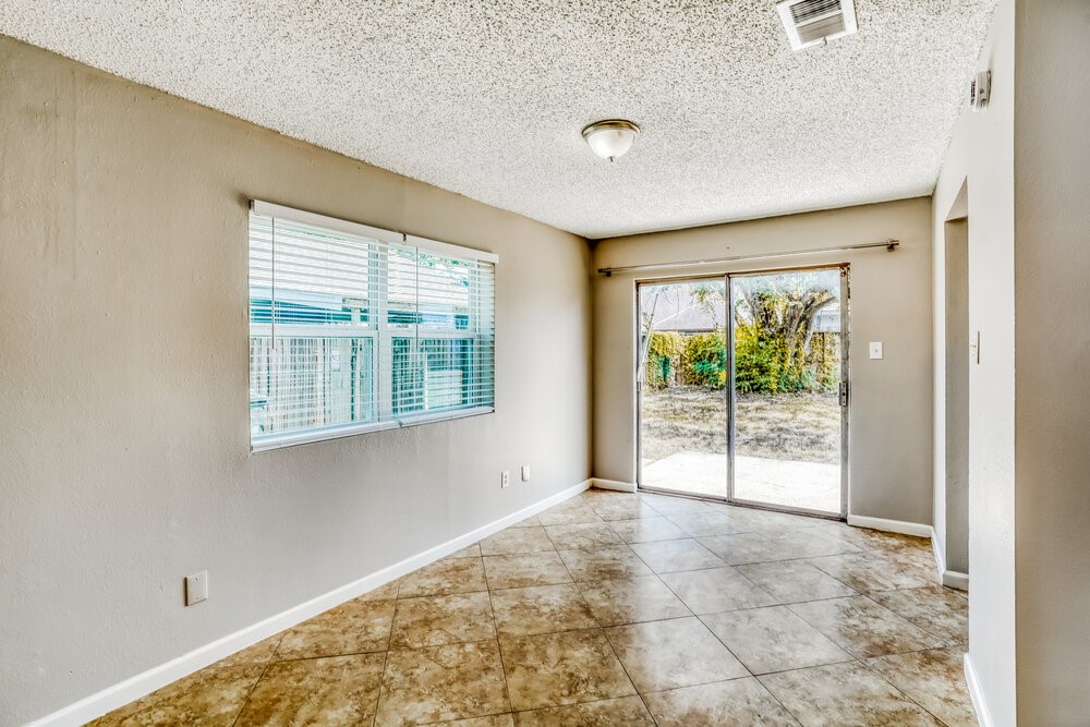 11830 Perry Road Property Photo 8