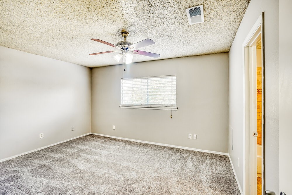11830 Perry Road Property Photo 11