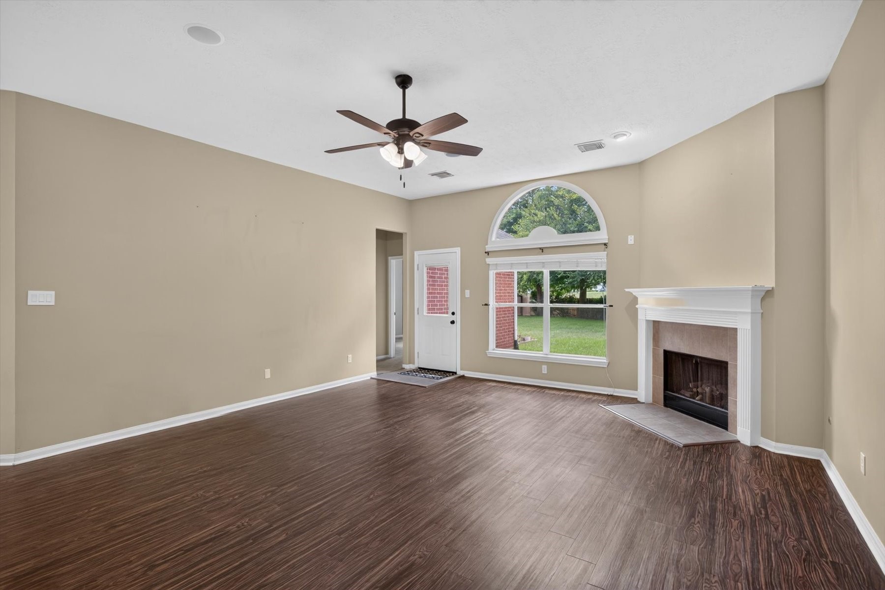 21323 Pebble Pine Trail Property Photo 8