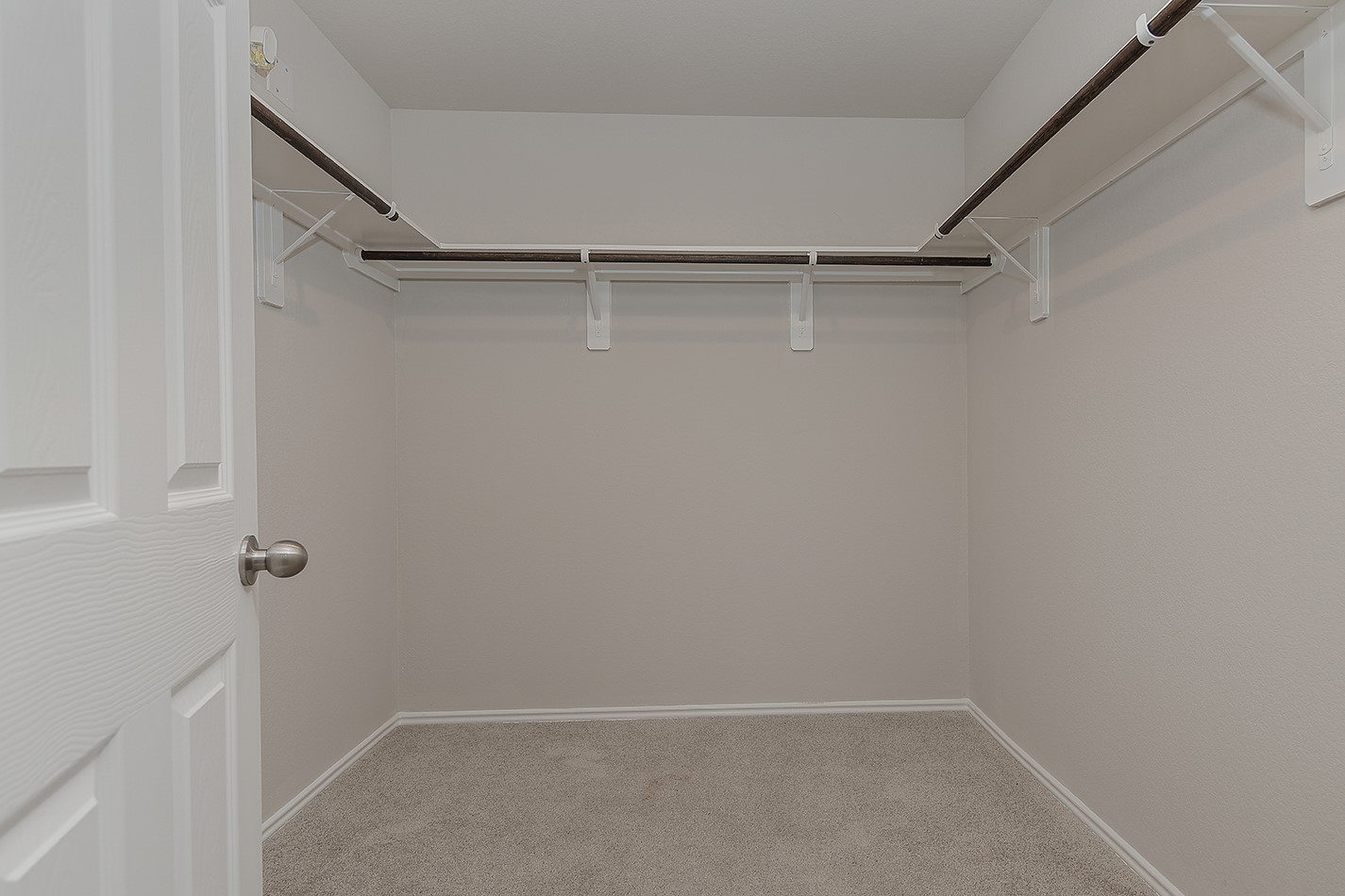 309 Cumberland Forest Drive Property Photo 15
