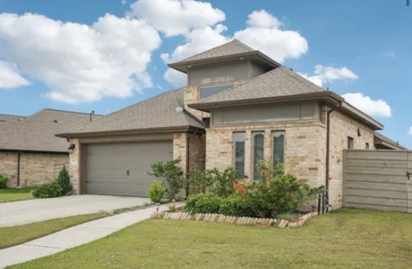 4802 Cedar Butte Lane Property Photo 3