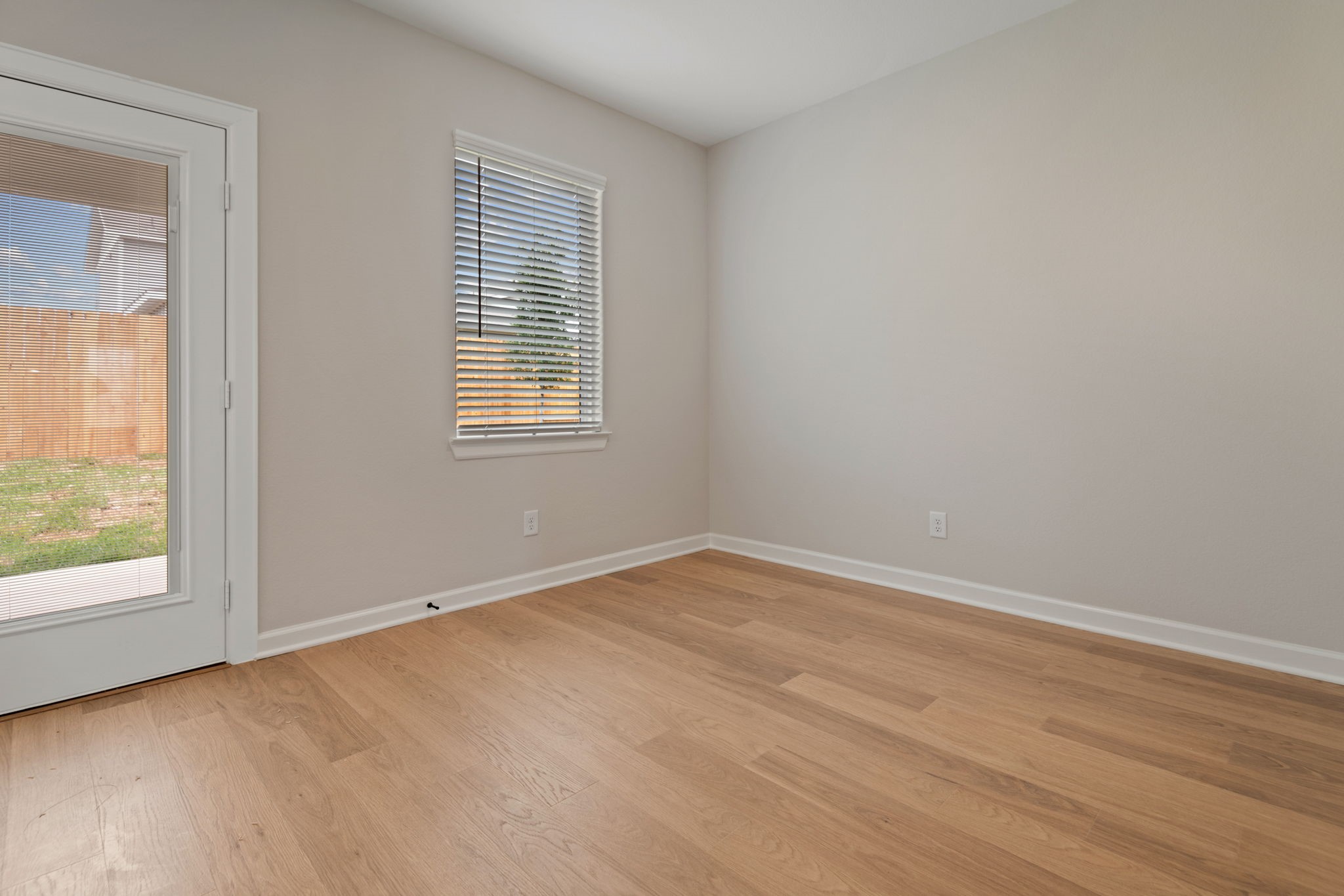 21567 Bluebonnet Bay Drive Property Photo 9
