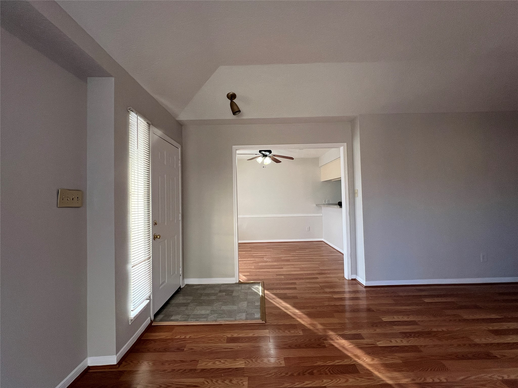 11507 Meadow Lane C Property Photo 4