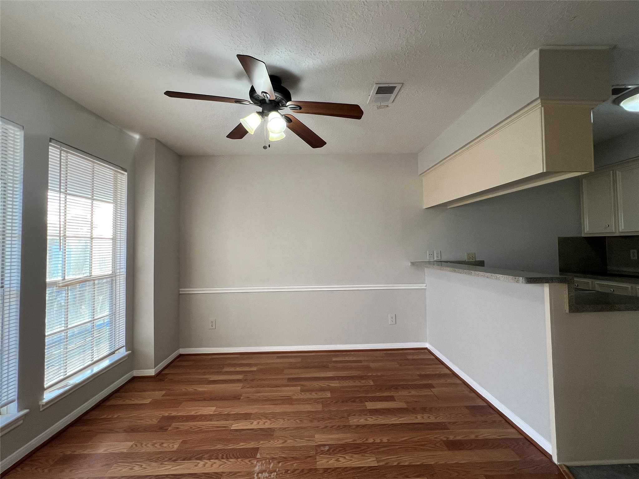 11507 Meadow Lane C Property Photo 5