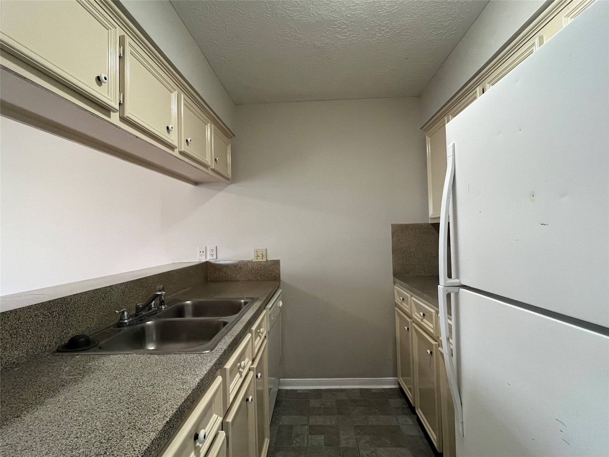11507 Meadow Lane C Property Photo 7