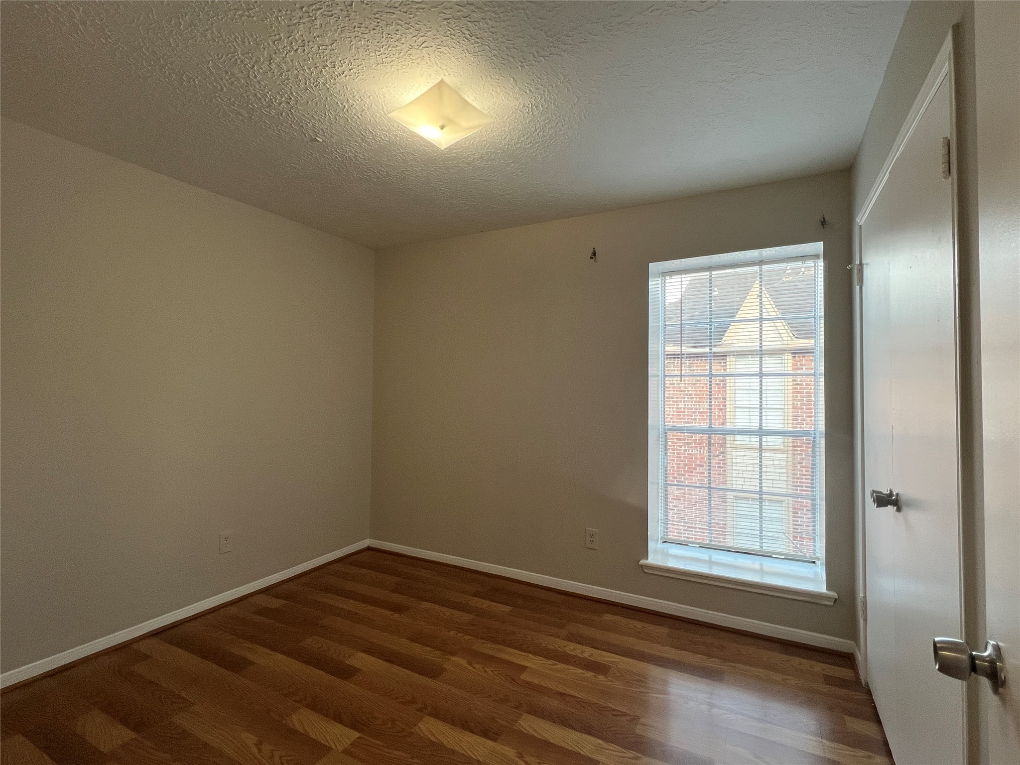 11507 Meadow Lane C Property Photo 9