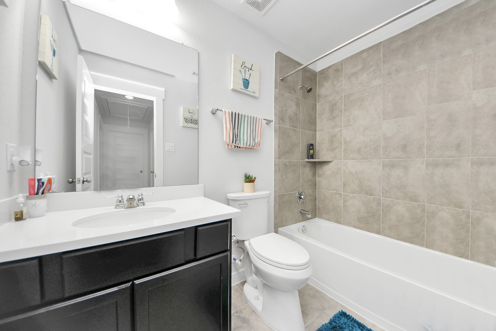 21246 Montego Bay Drive Property Photo 26