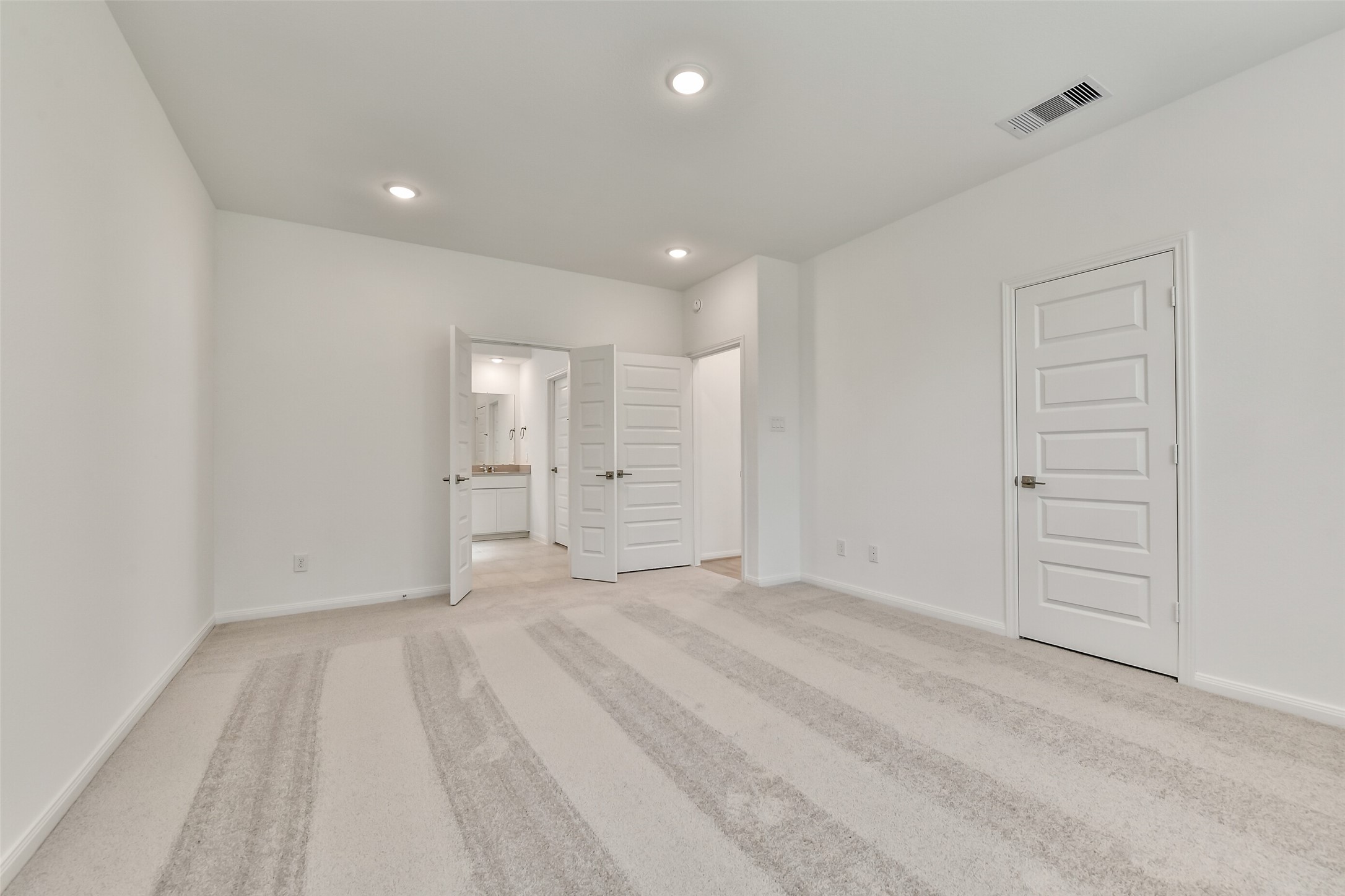15447 Foresail Lane Property Photo 14