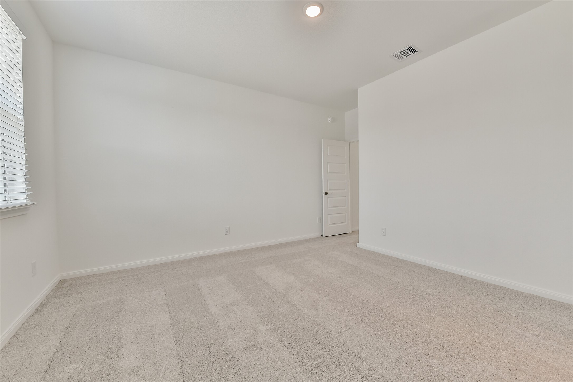 15447 Foresail Lane Property Photo 24