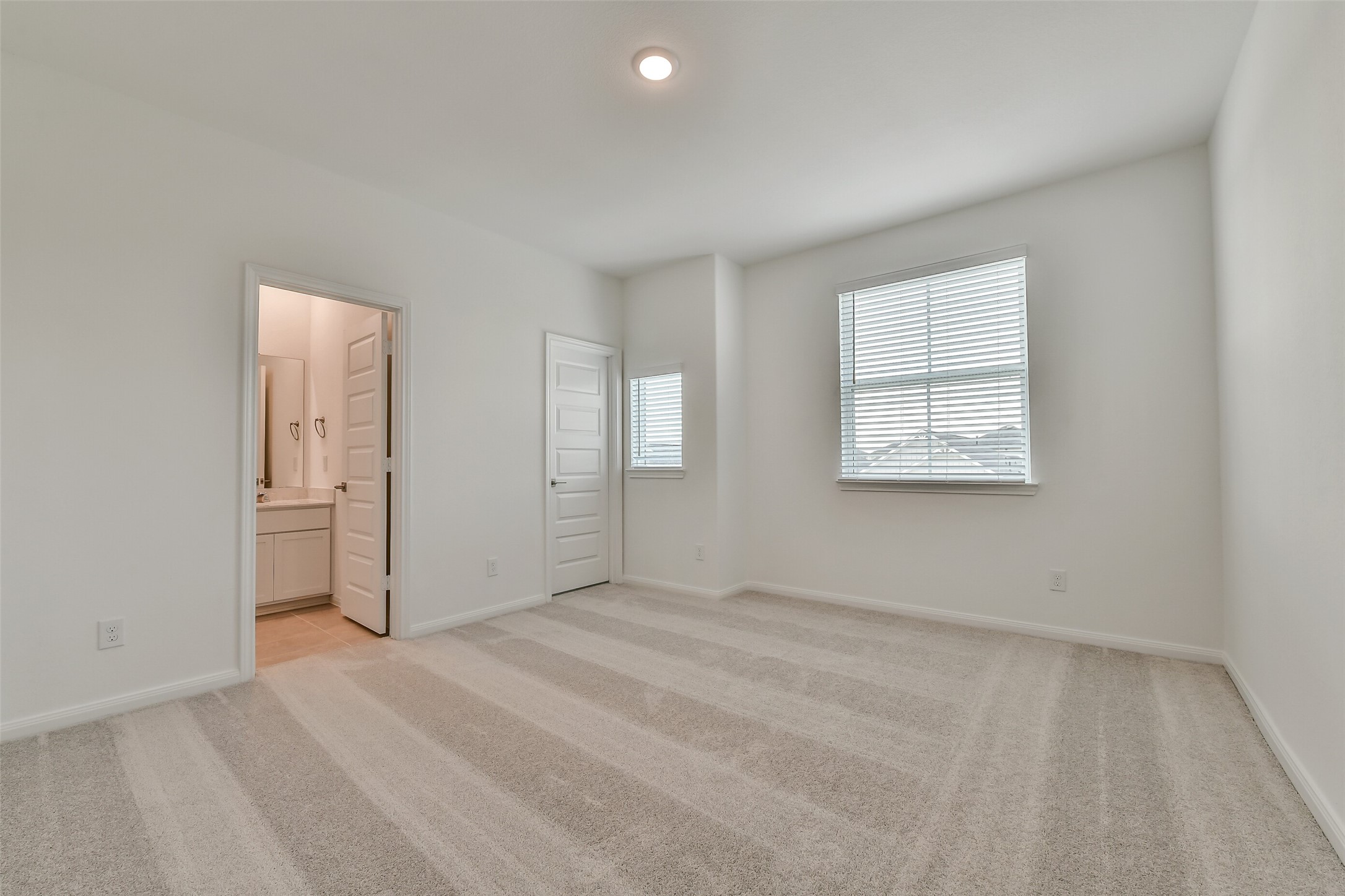 15447 Foresail Lane Property Photo 25