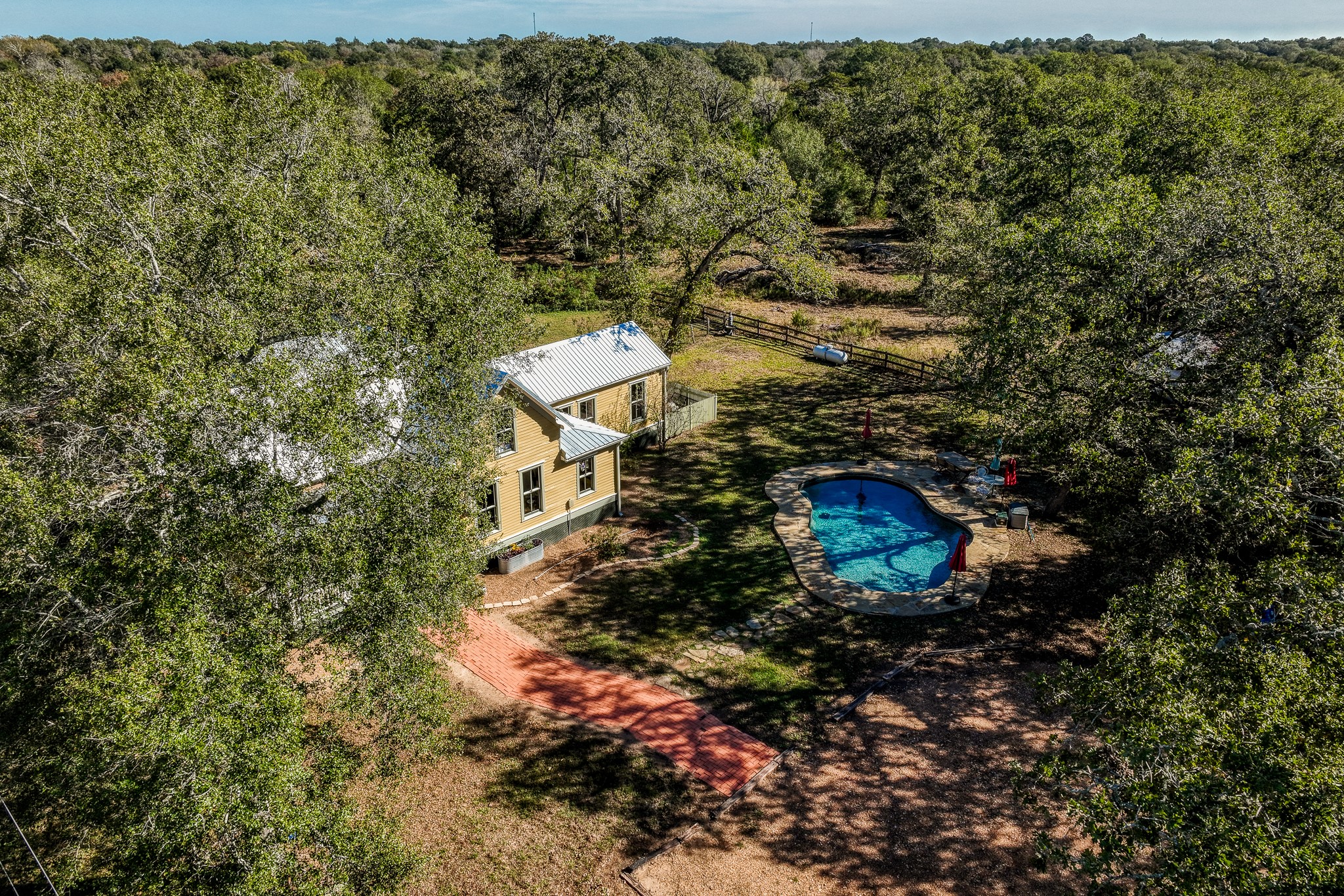 20984 Fm 1094 Property Photo 1