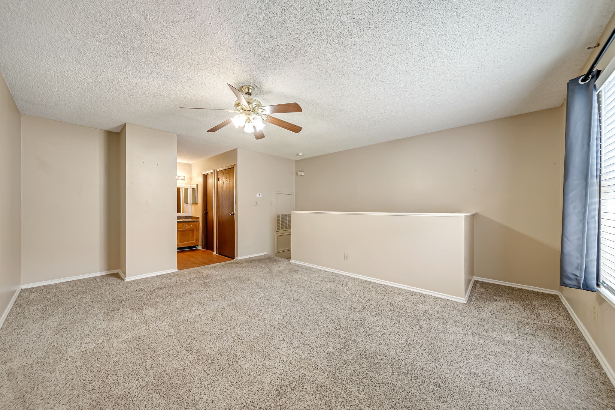 2501 Gulf Freeway 256d Property Photo 12
