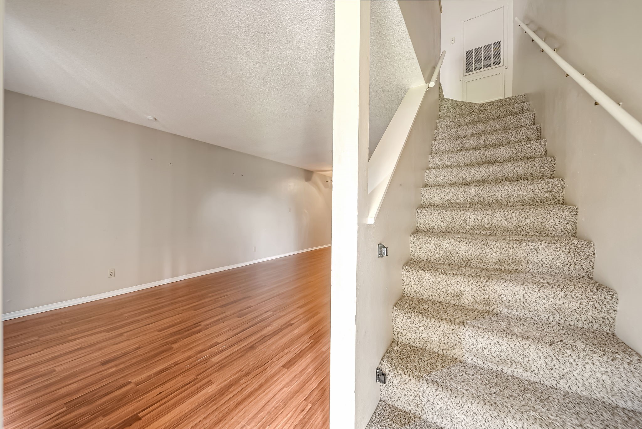2501 Gulf Freeway 256d Property Photo 14
