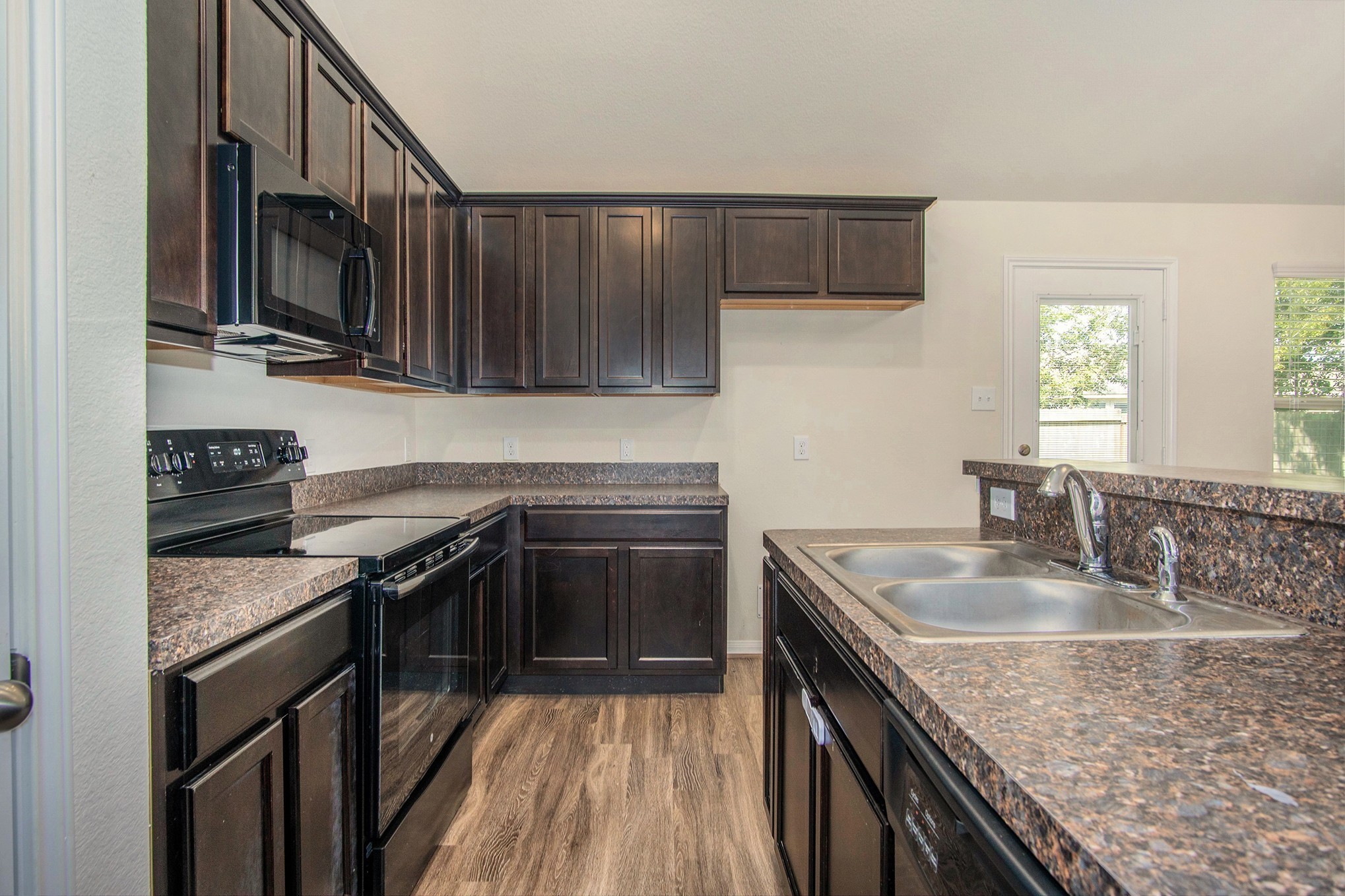13006 Lazy Lane Property Photo 3