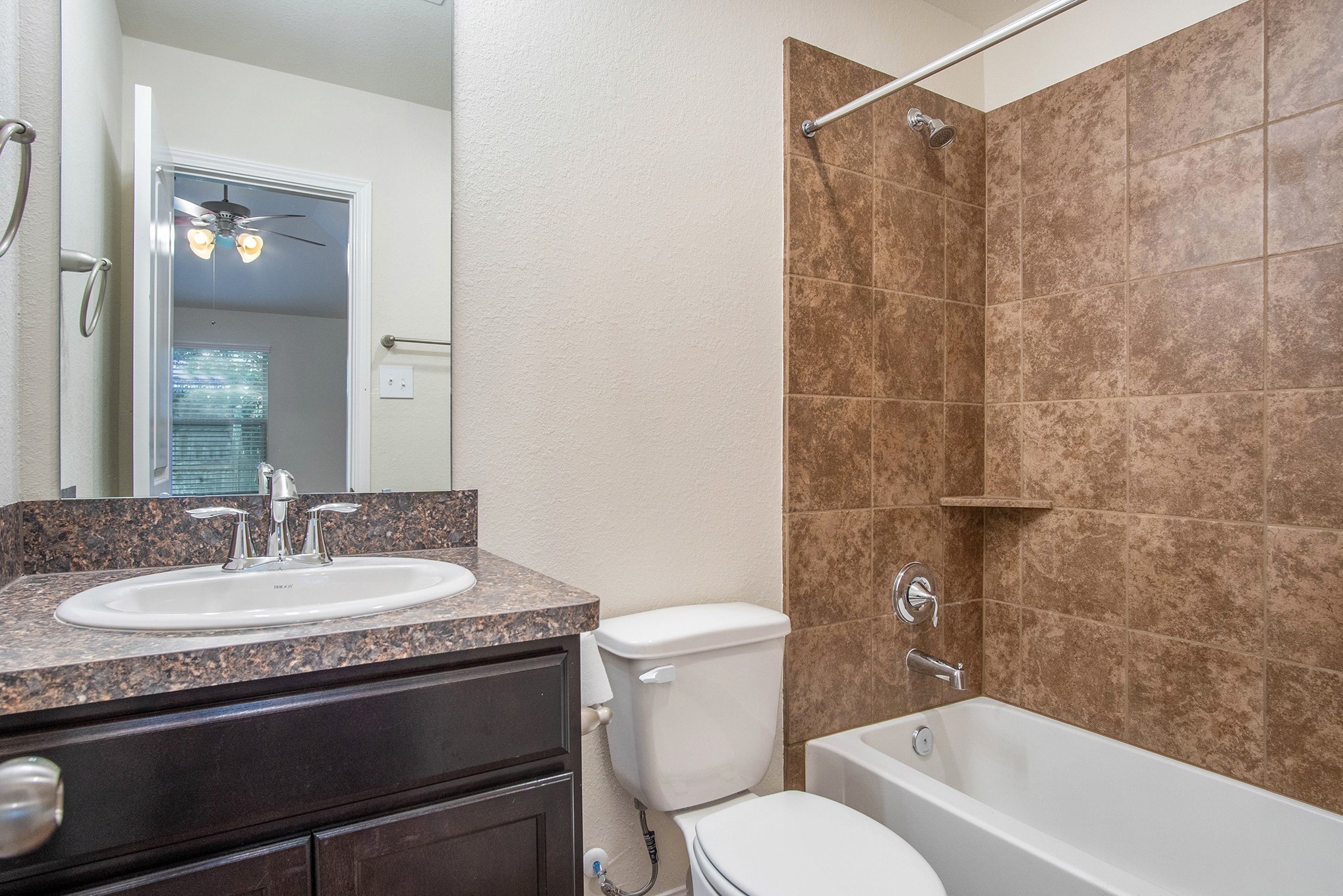 13006 Lazy Lane Property Photo 9