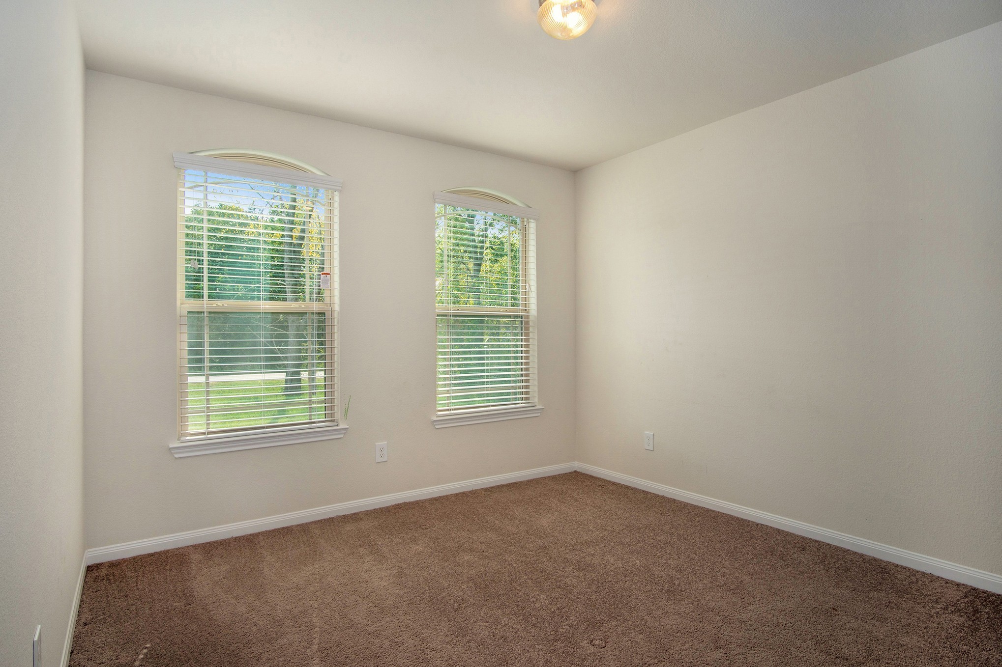 13006 Lazy Lane Property Photo 10