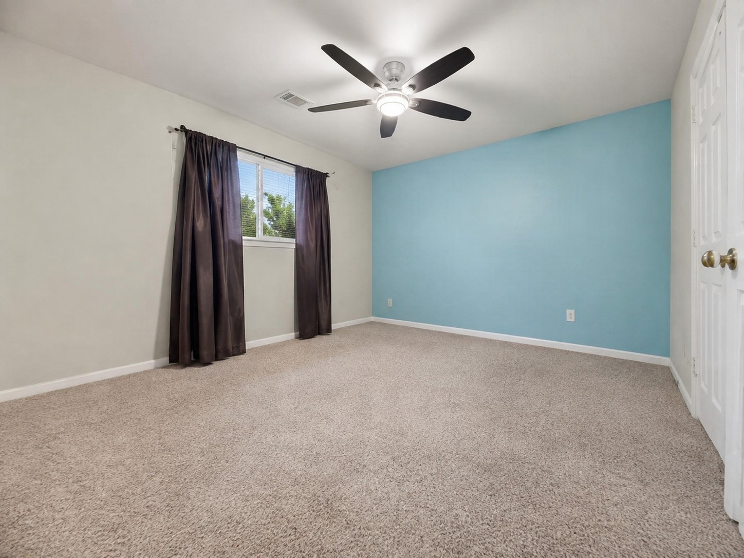 8907 W Rayford Road Property Photo 25