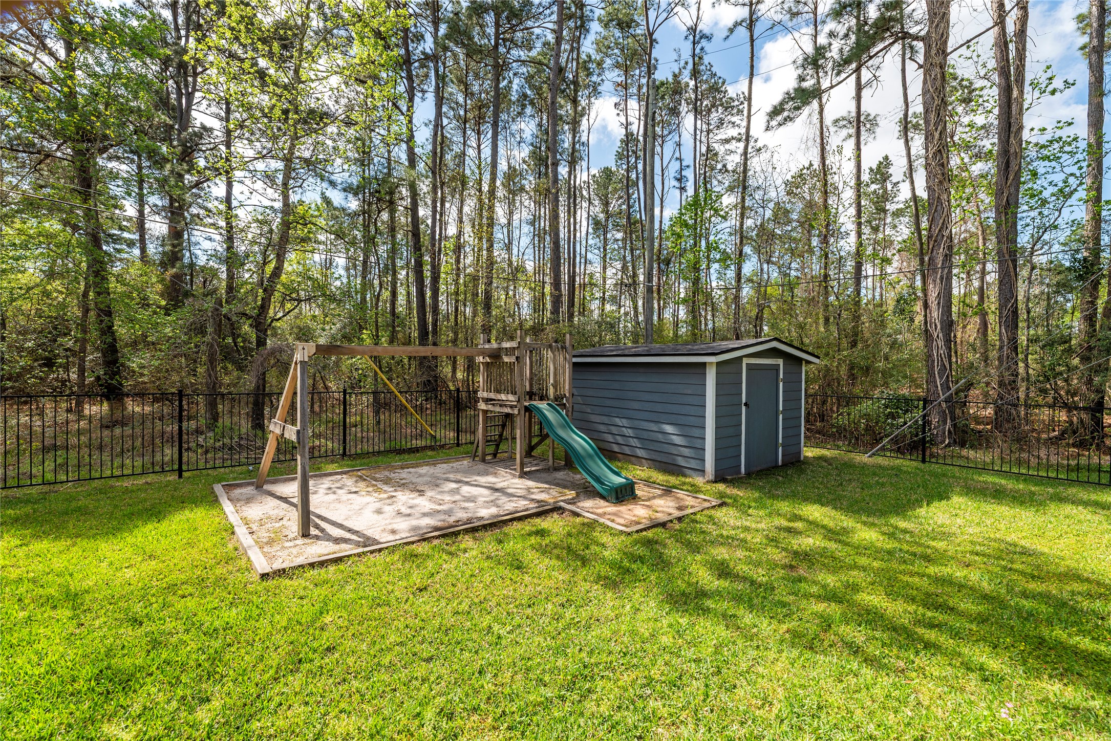 8907 W Rayford Road Property Photo 30