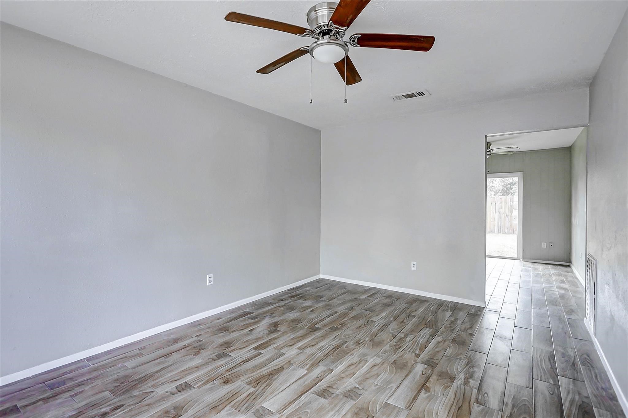 4969 E Ridge Creek Drive Property Photo 11