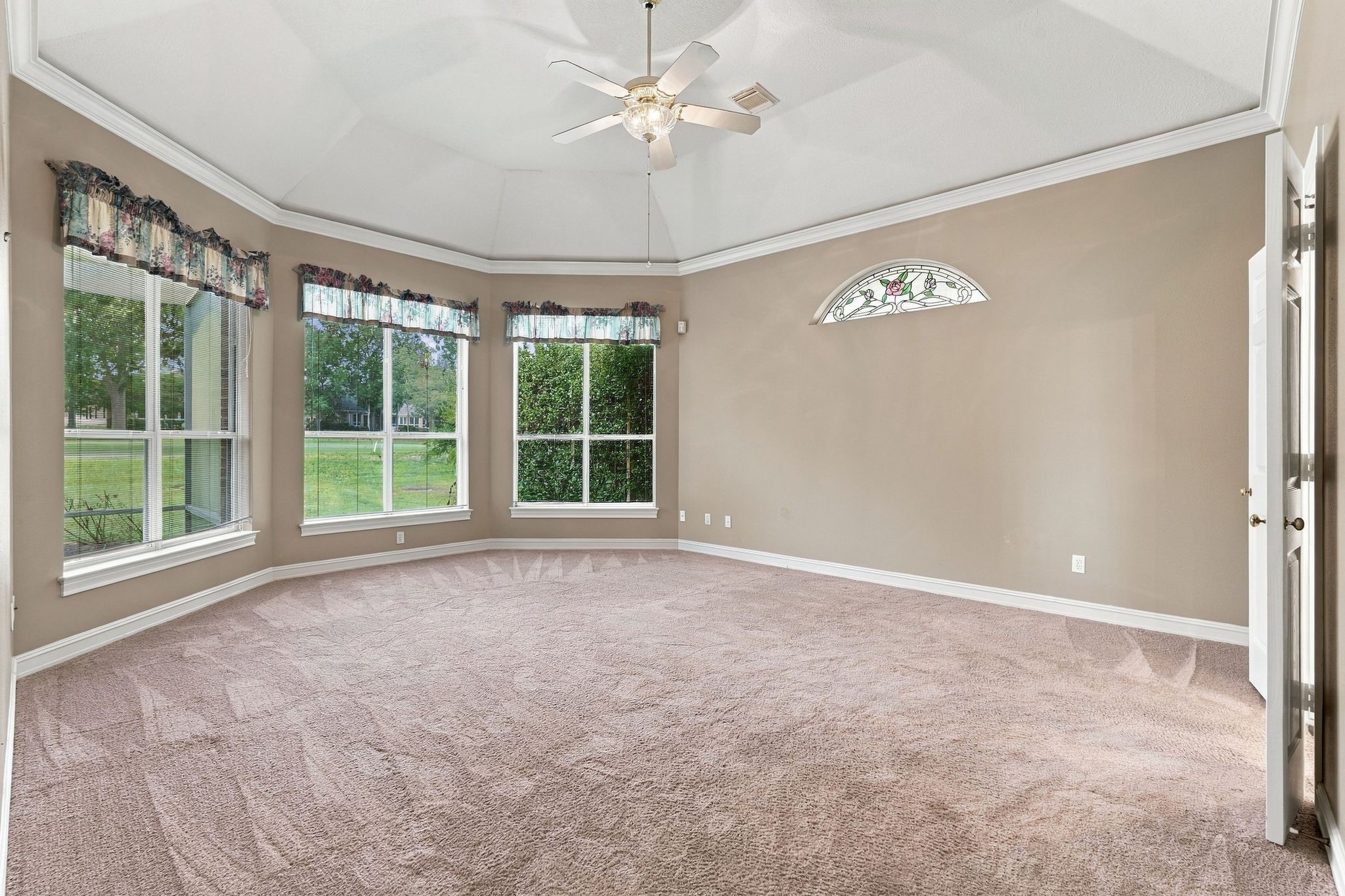 299 Wedgewood Drive Property Photo 15