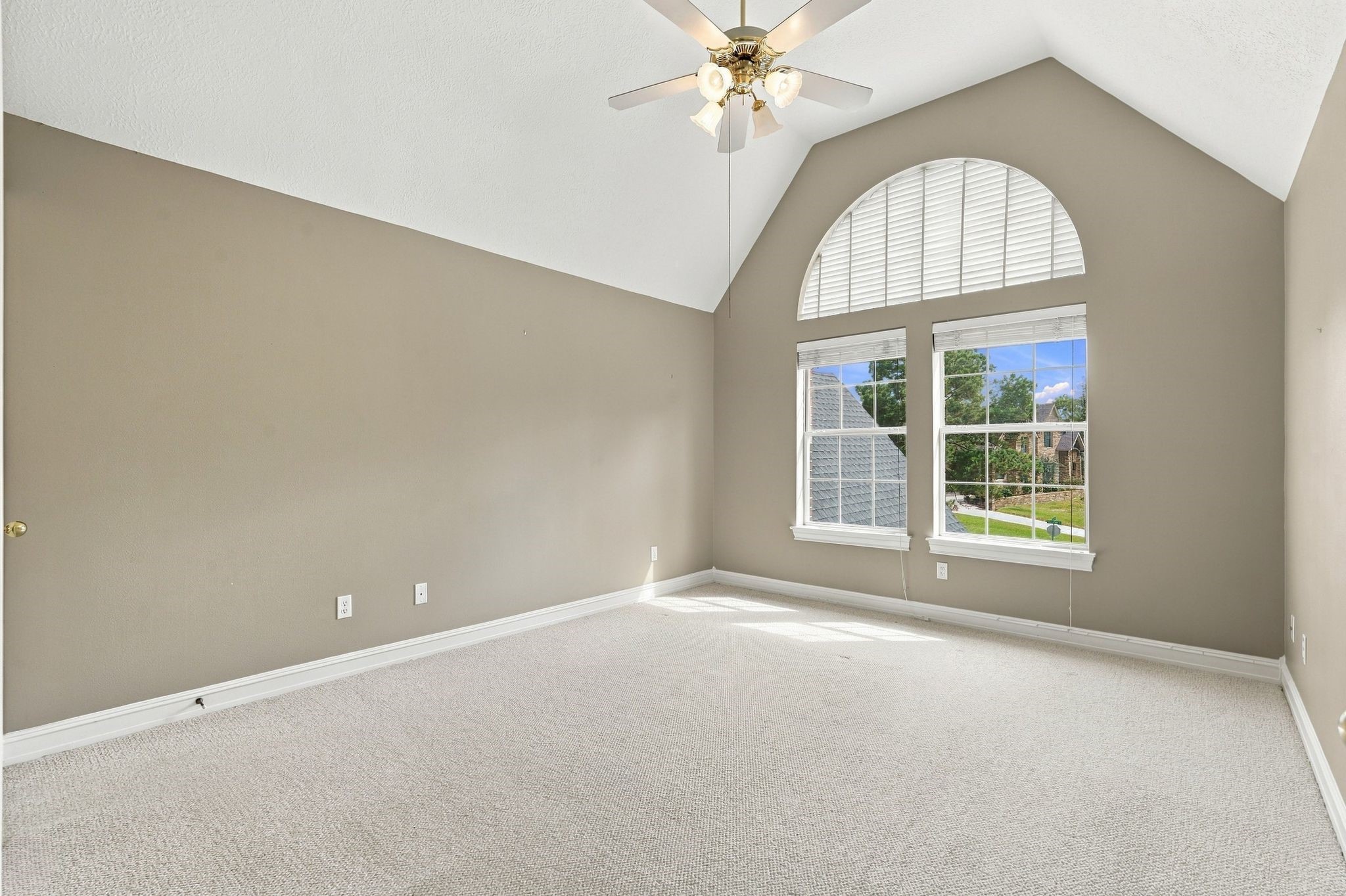 299 Wedgewood Drive Property Photo 31