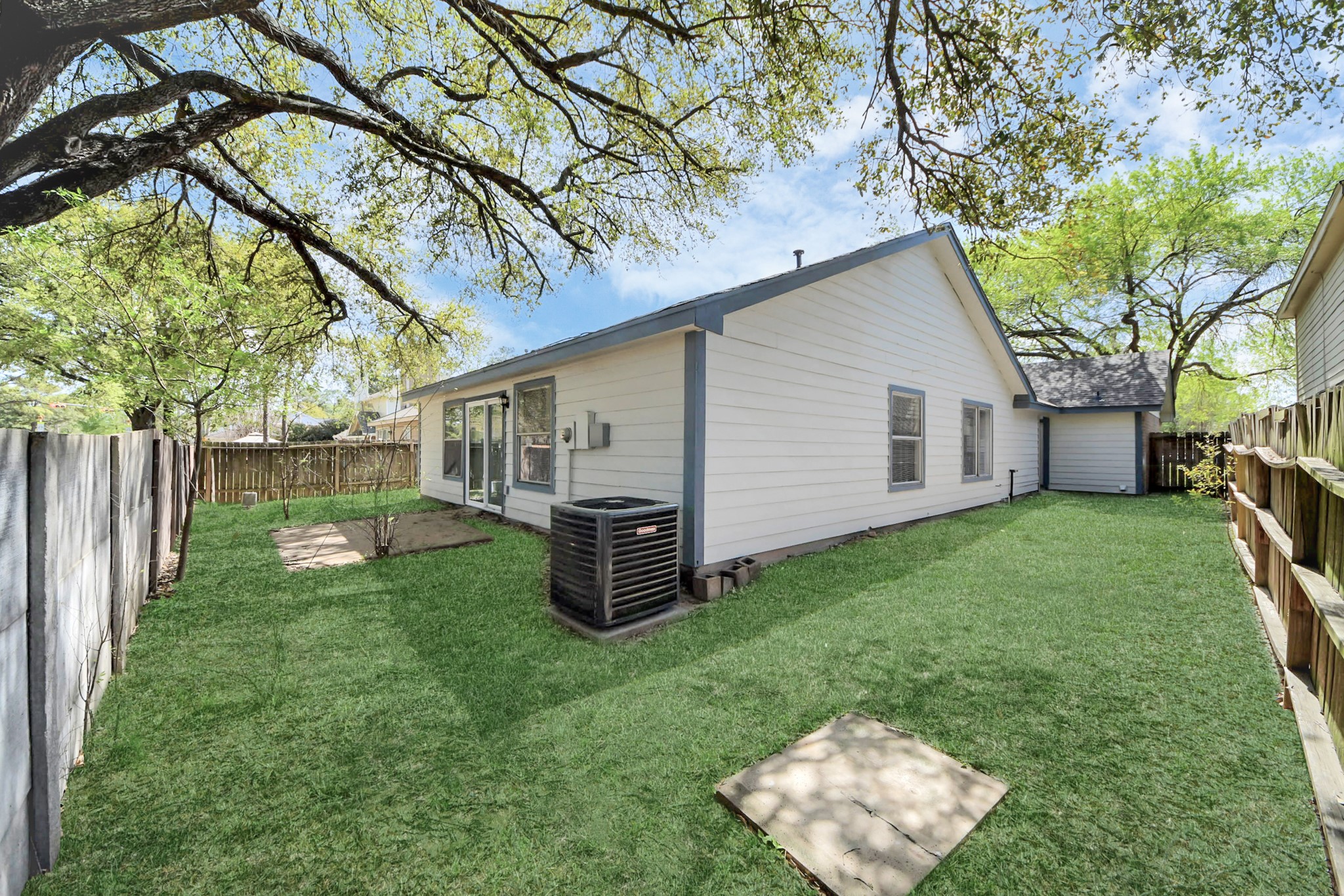 8510 Pine Falls Drive Property Photo 27