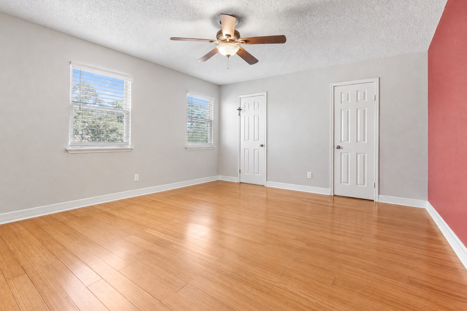 16606 Oxnard Lane Property Photo 15