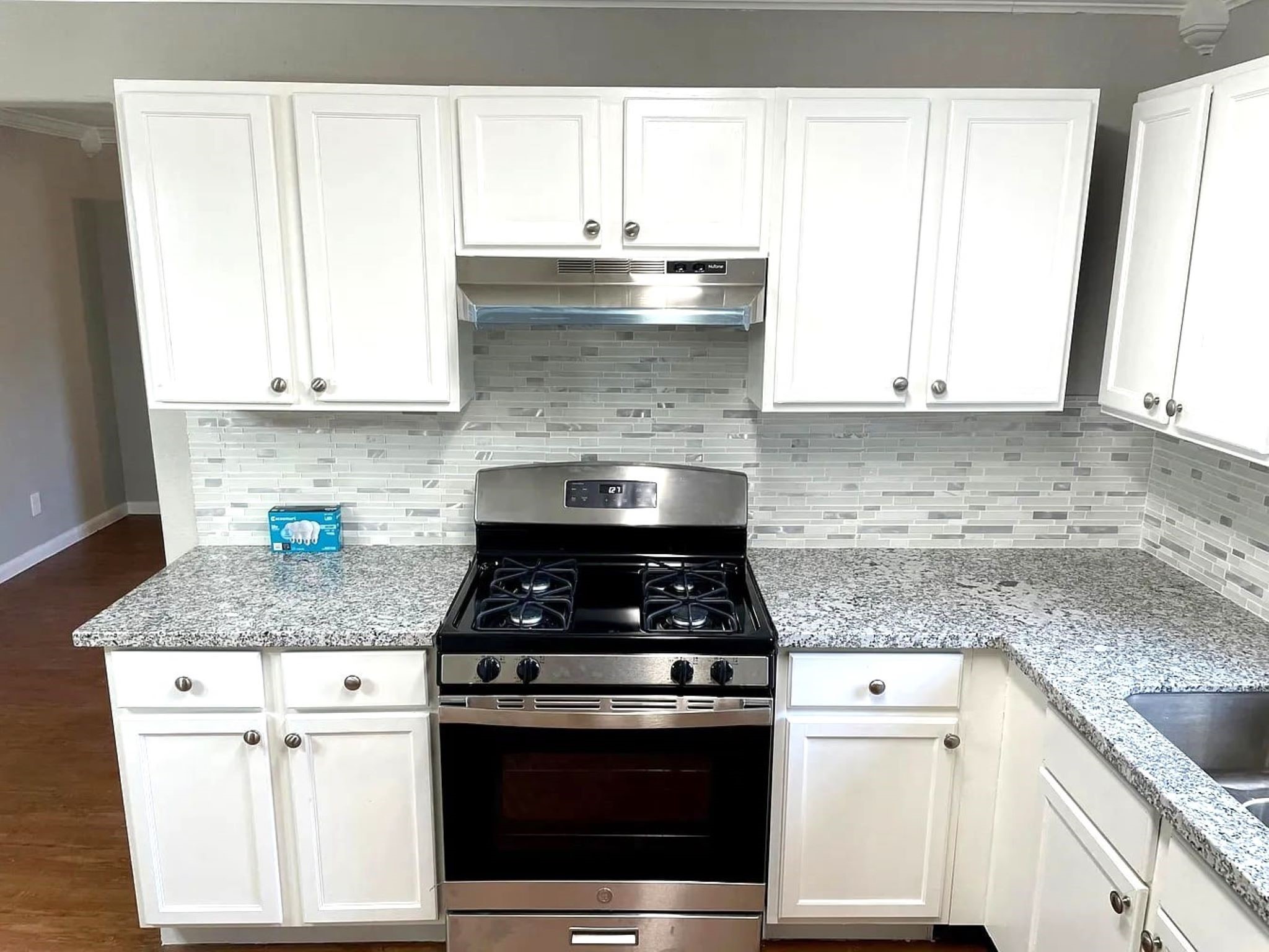 1403 Ash Street Property Photo 5